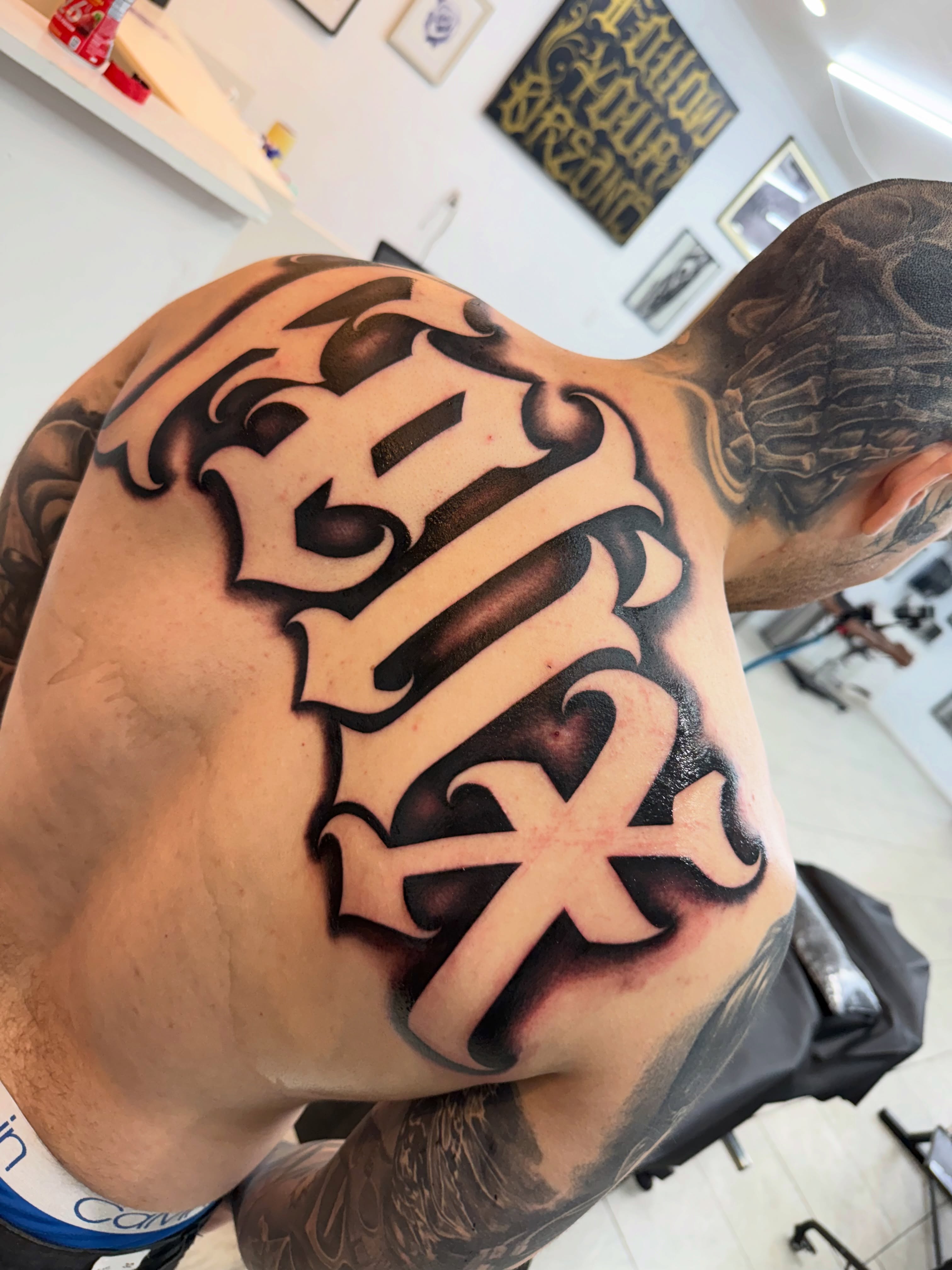 Tattoo by @dl_ta2s β black_and_grey