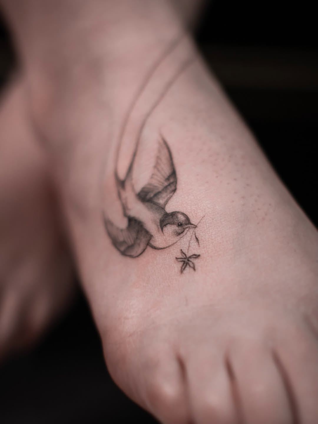 Tattoo by @studioariesrising β fine_line, black_and_grey