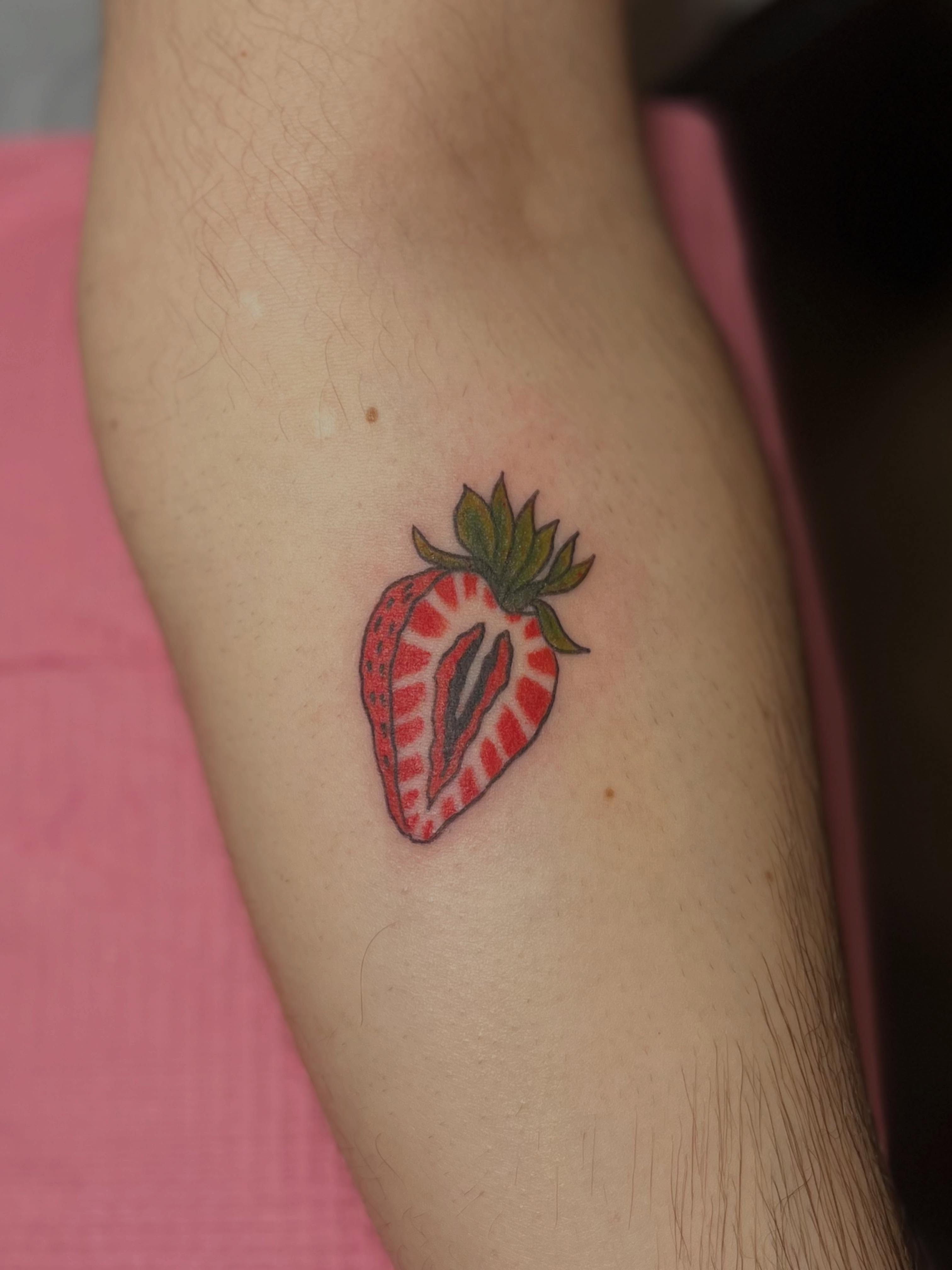 Tattoo by @mad.anthonytattoo — realism