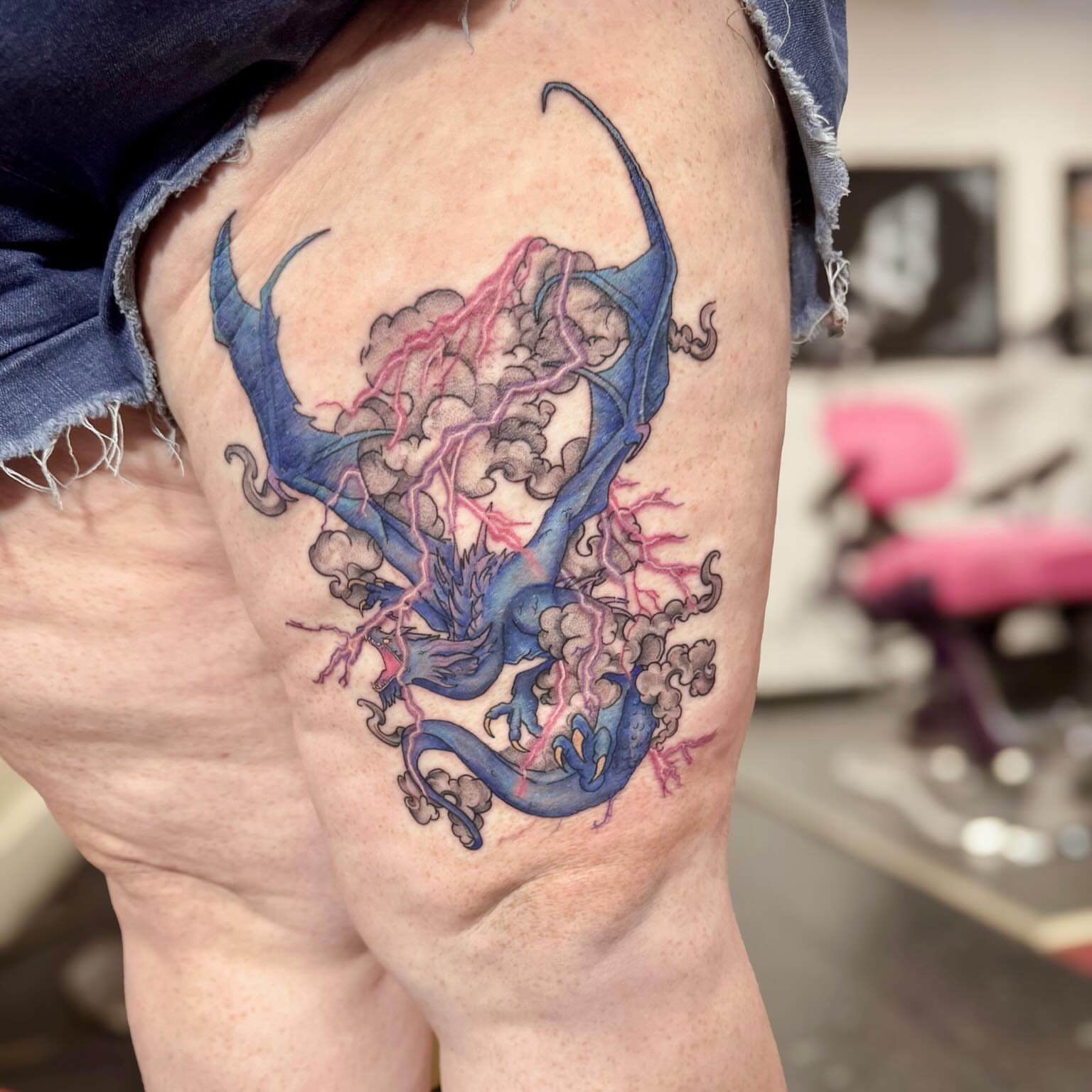 Tattoo by @inkedxlarissa — dotwork, japanese_irezumi