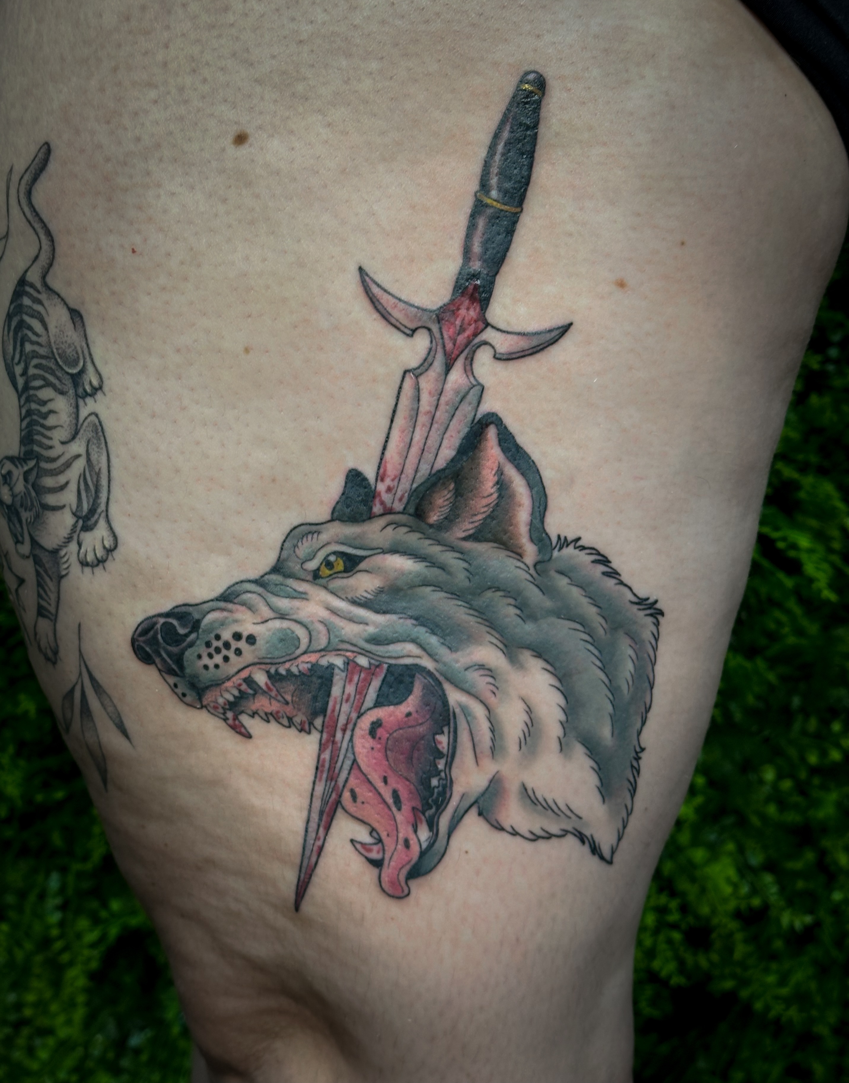 Tattoo by @rachtats โ american_traditional, dark_realism