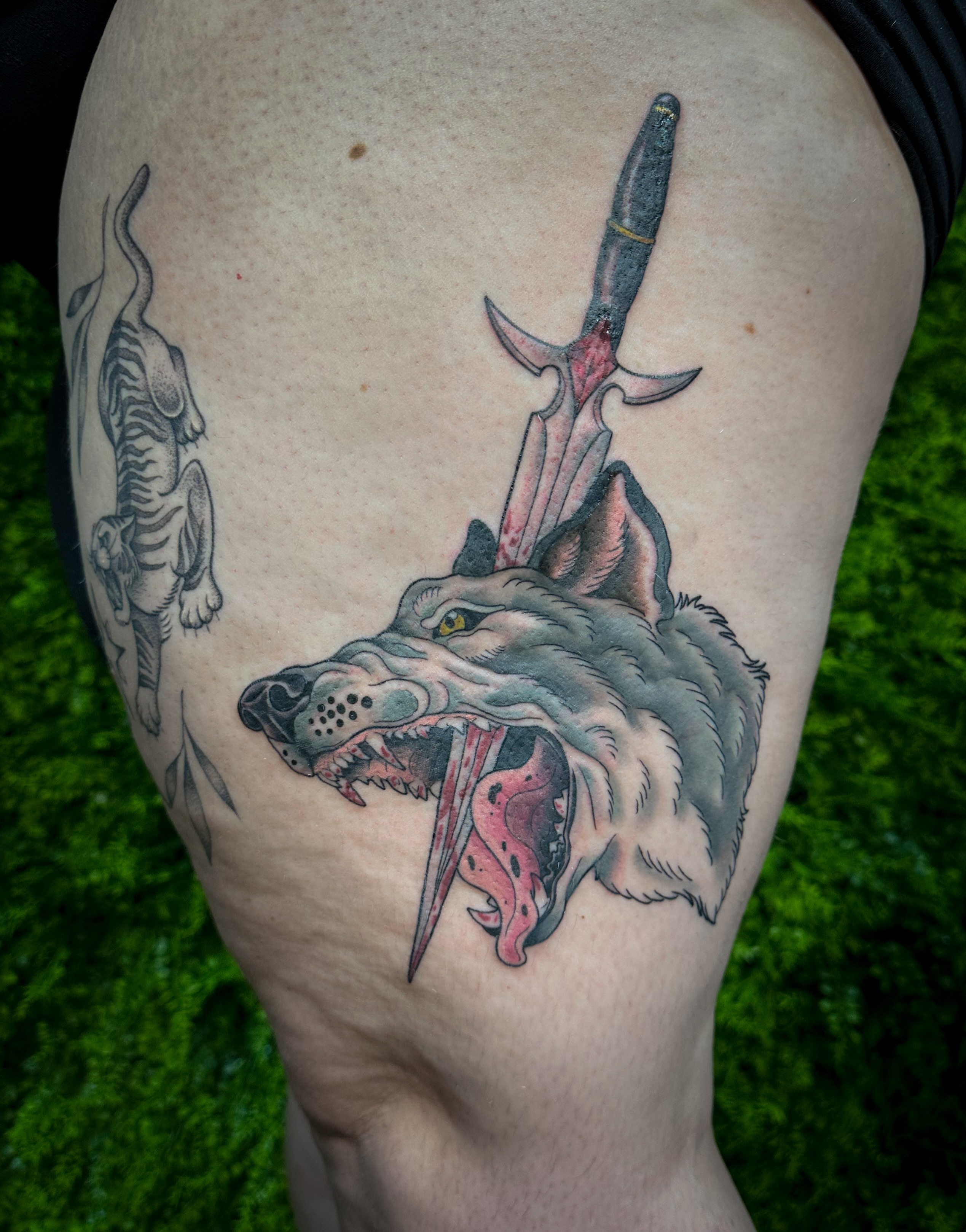 Tattoo by @rachtats โ american_traditional, dark_realism