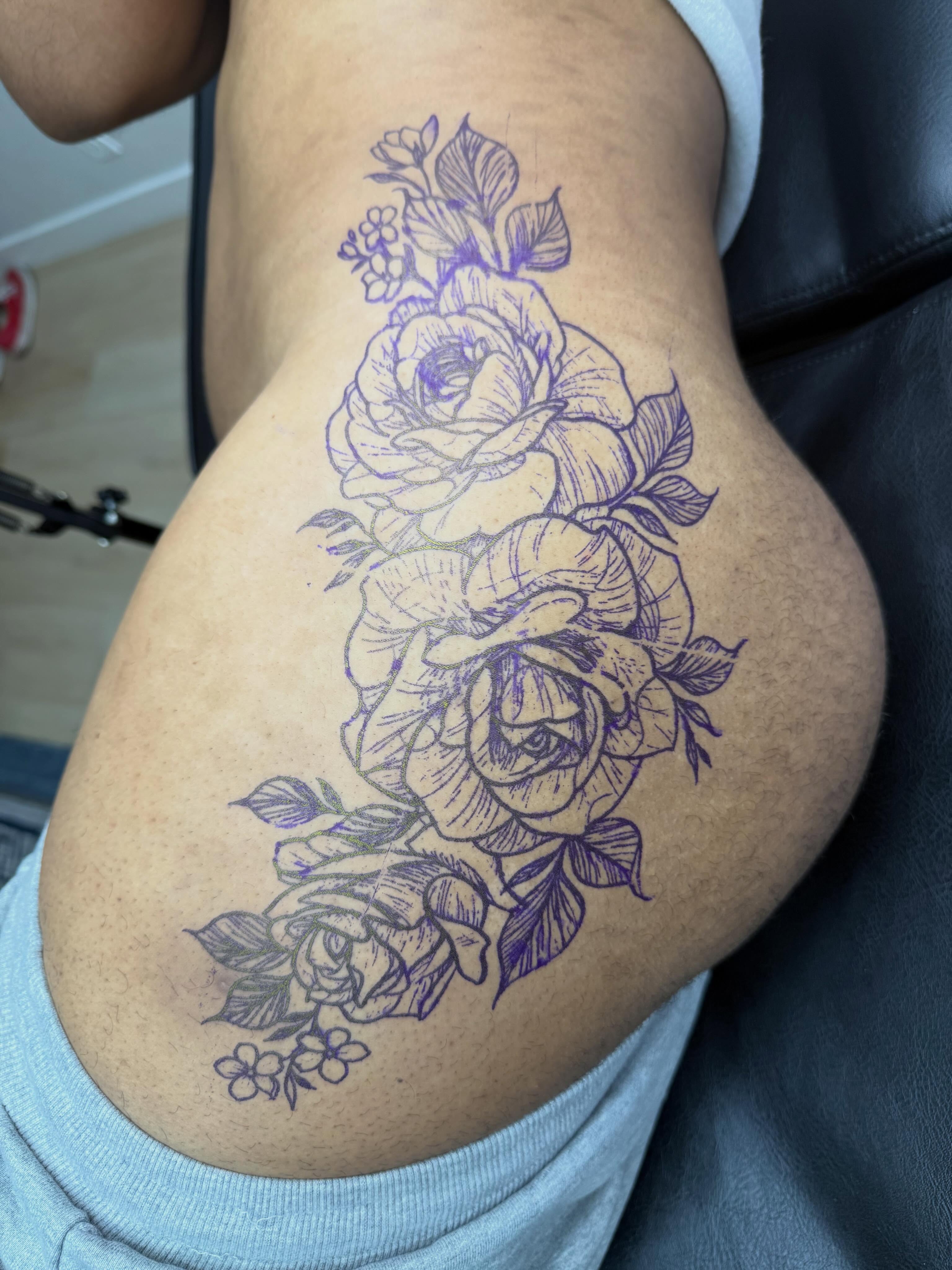 Tattoo by @_kelsoink โ black_and_grey