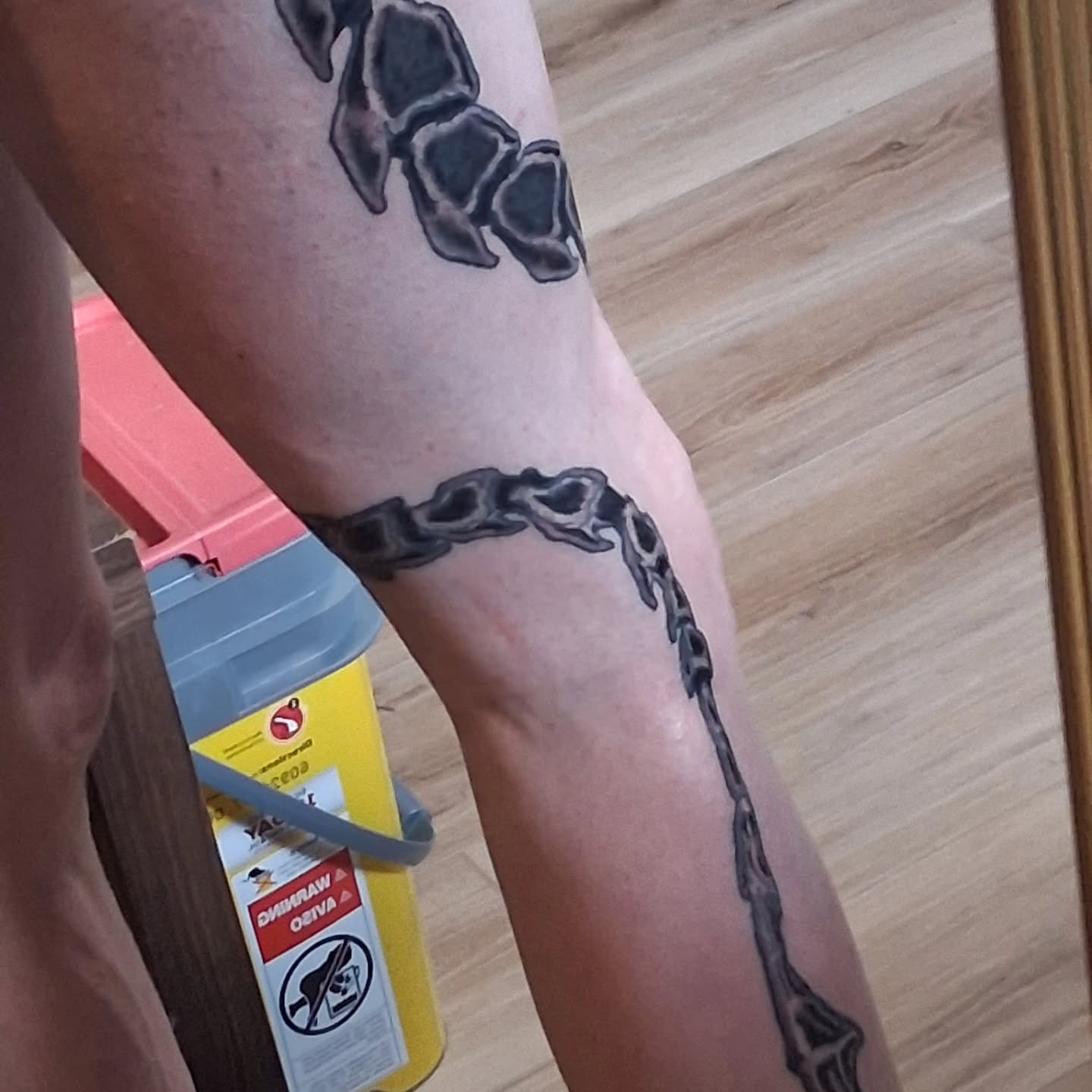 Chain realism tattoo on the forearm by @rockinr33d.tattoos