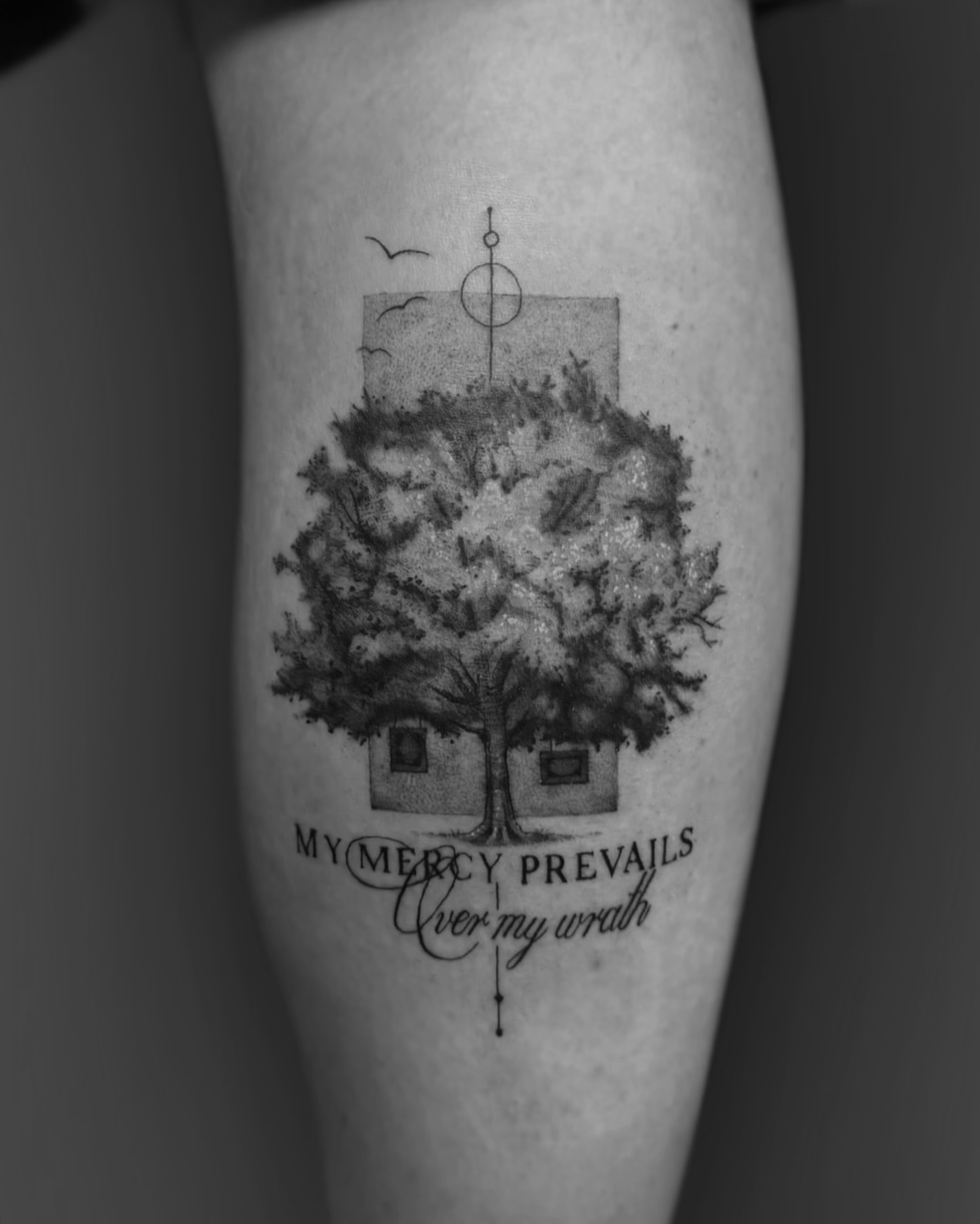Tattoo by @em.isabella_ink โ dotwork, realism