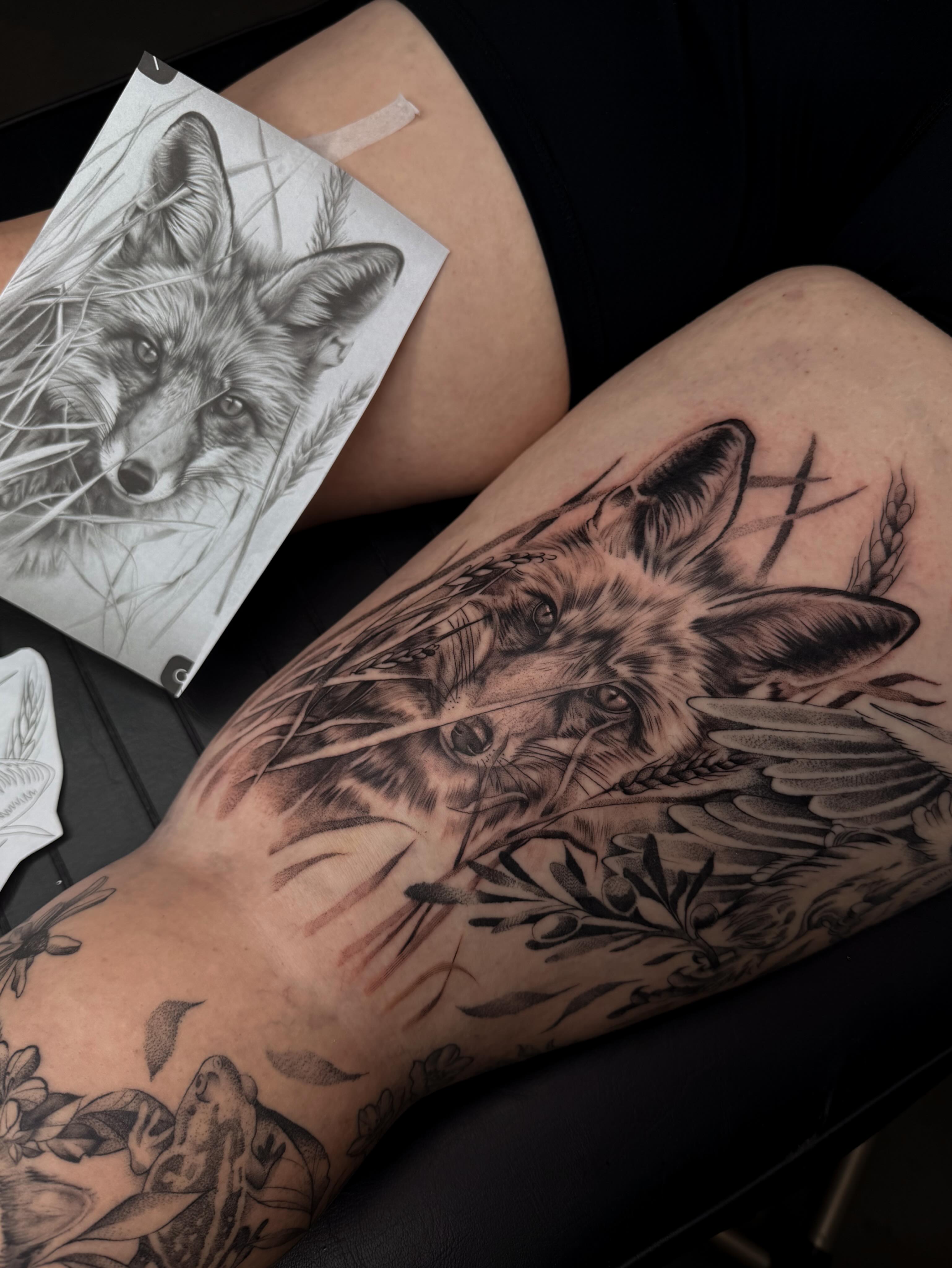 Fox realism tattoo on the thigh by Susie Maj