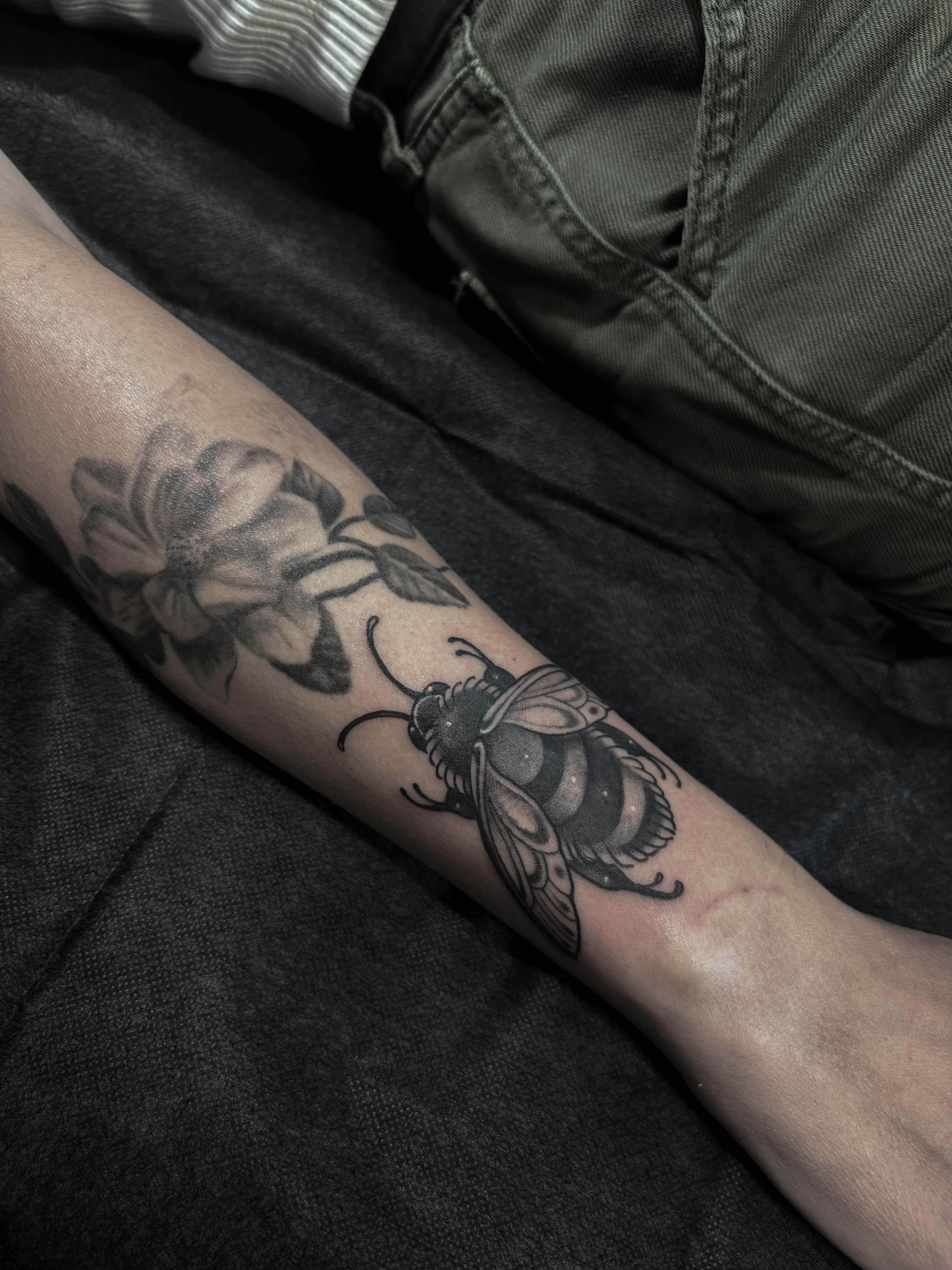 Tattoo by @fairygremlinn — black_and_grey