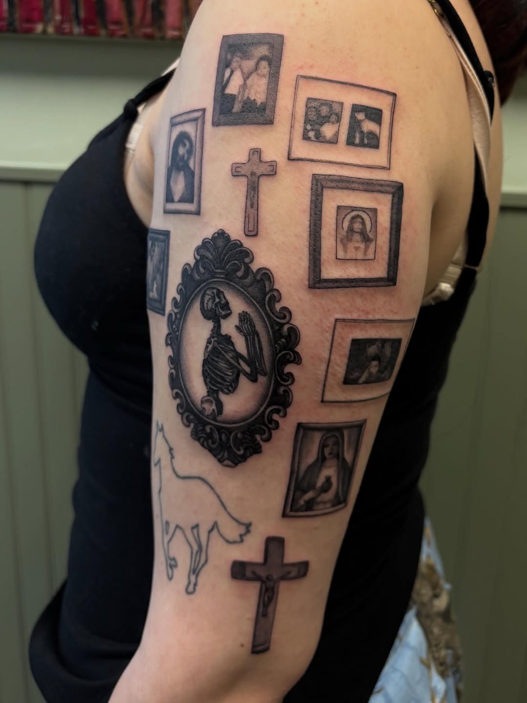 Tattoo by @kleewazhere โ black_and_grey, realism