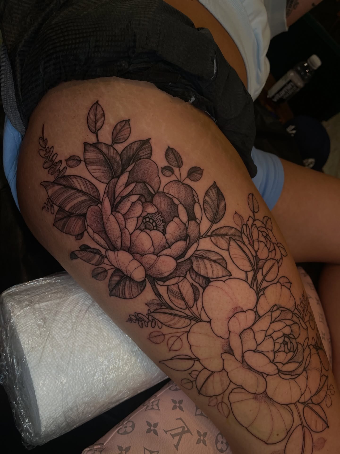 Tattoo by @carlygtattoos โ black_and_grey