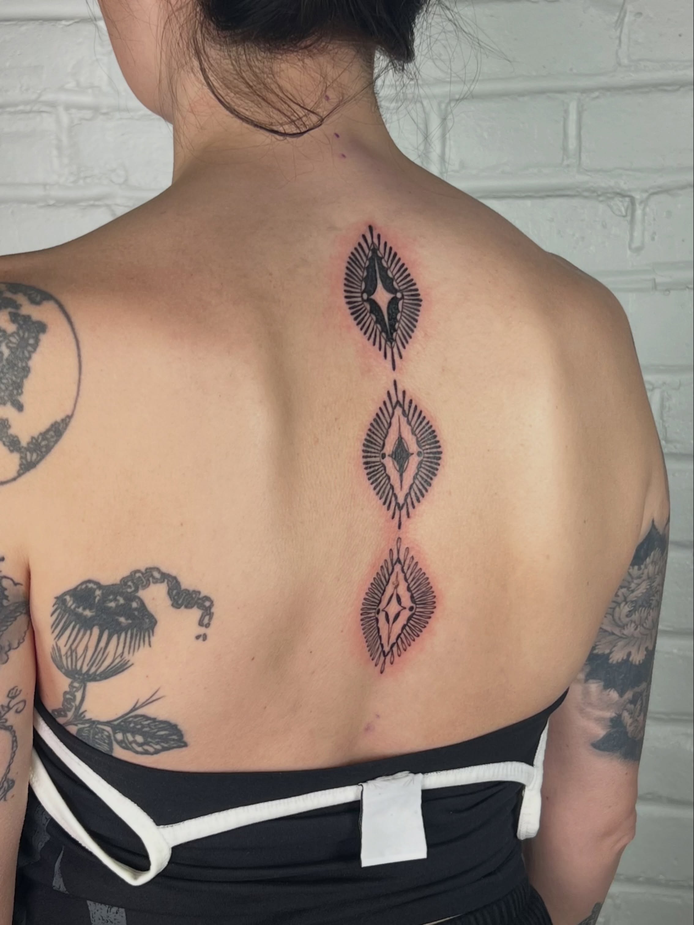 Tattoo by @aldentetattoo — geometric