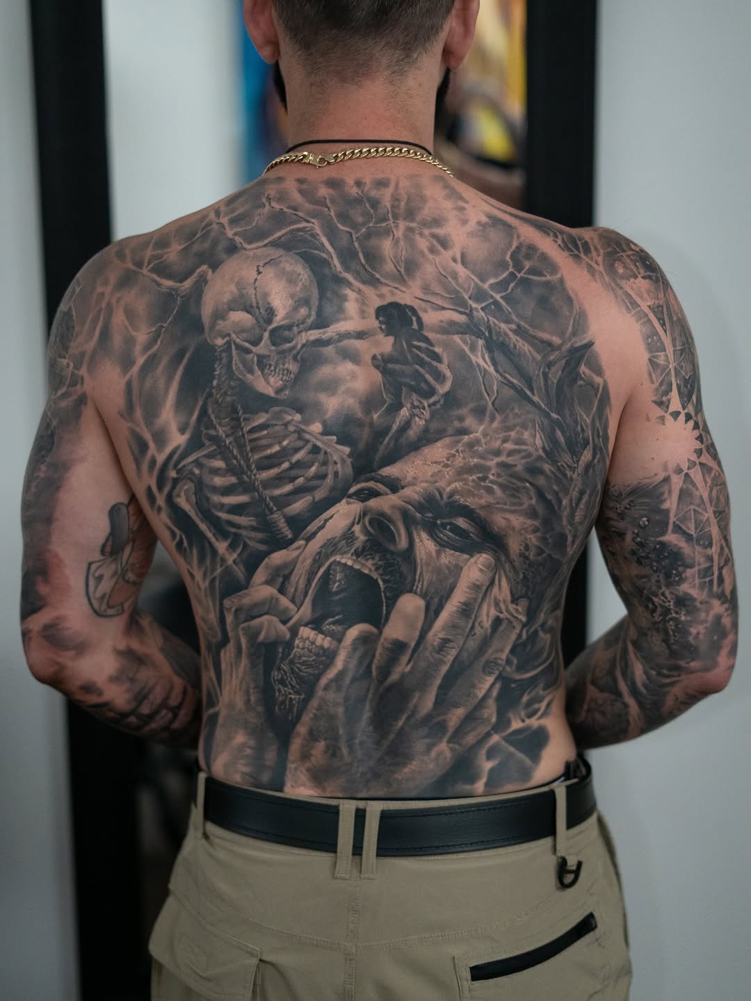 Tattoo work at Summit Invitational 2026