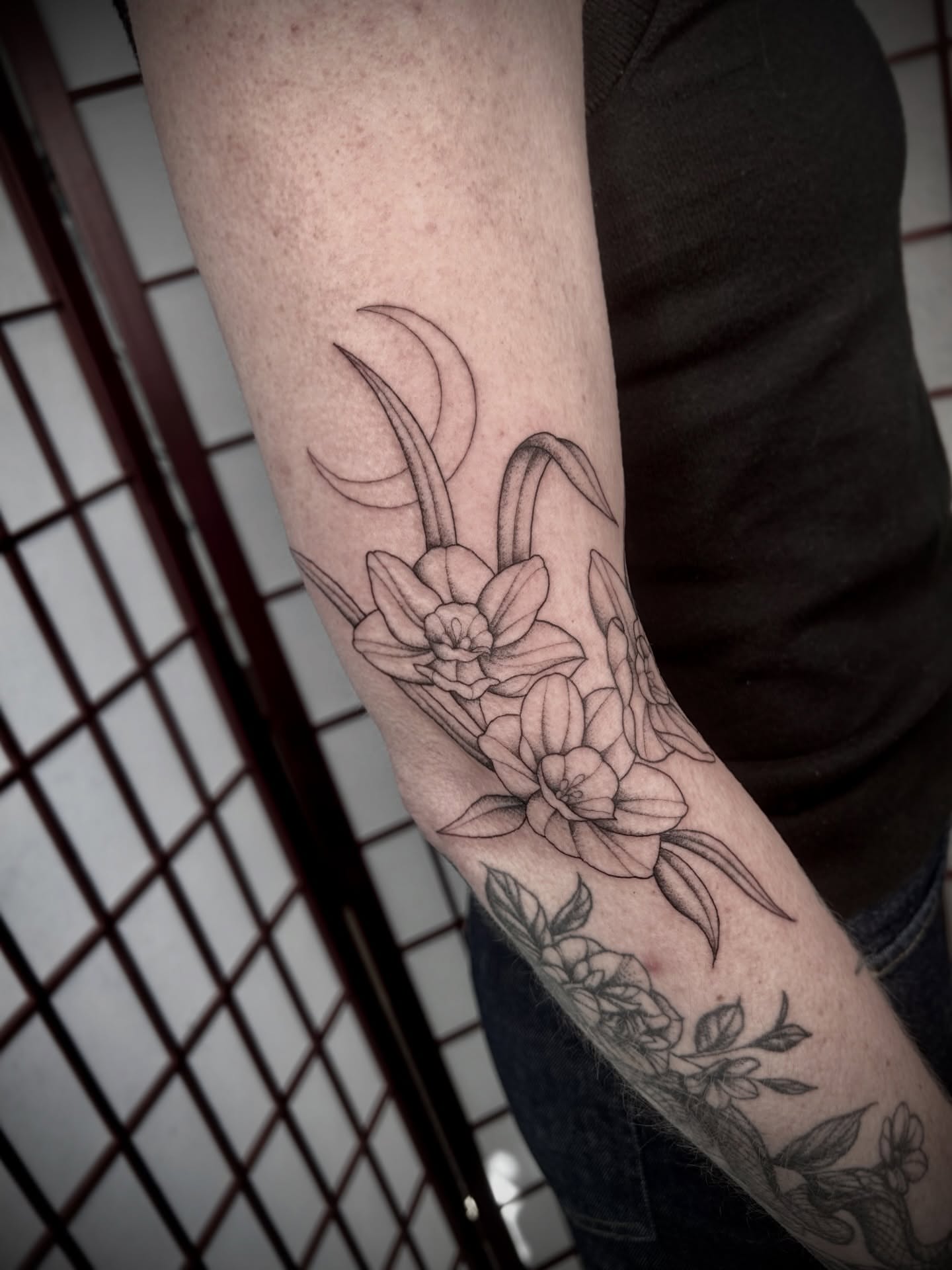 Tattoo by @ramsies — black_and_grey, fine_line