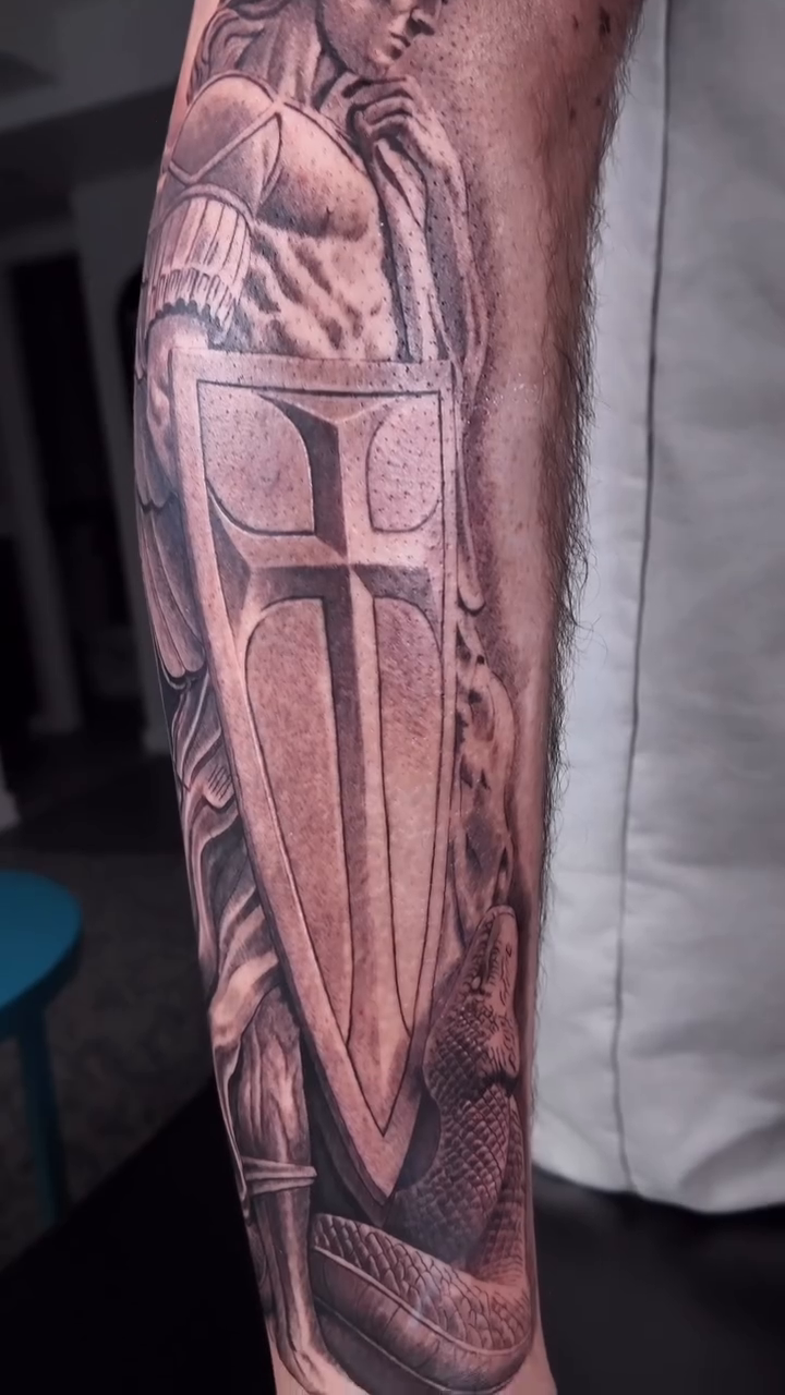 Tattoo by @carlos__macedo — realism, black_and_grey