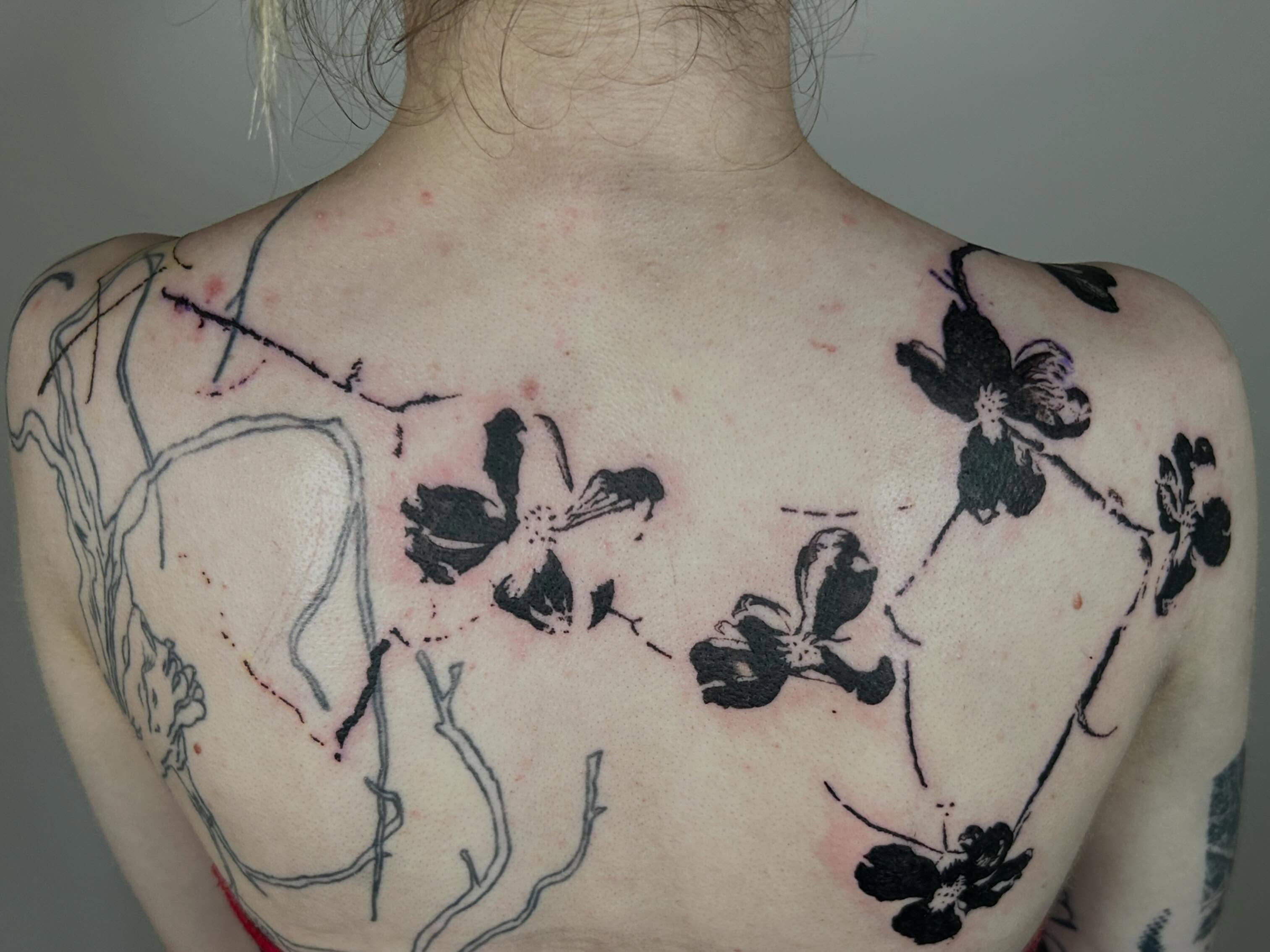 Tattoo by @tomlovesid — black_and_grey