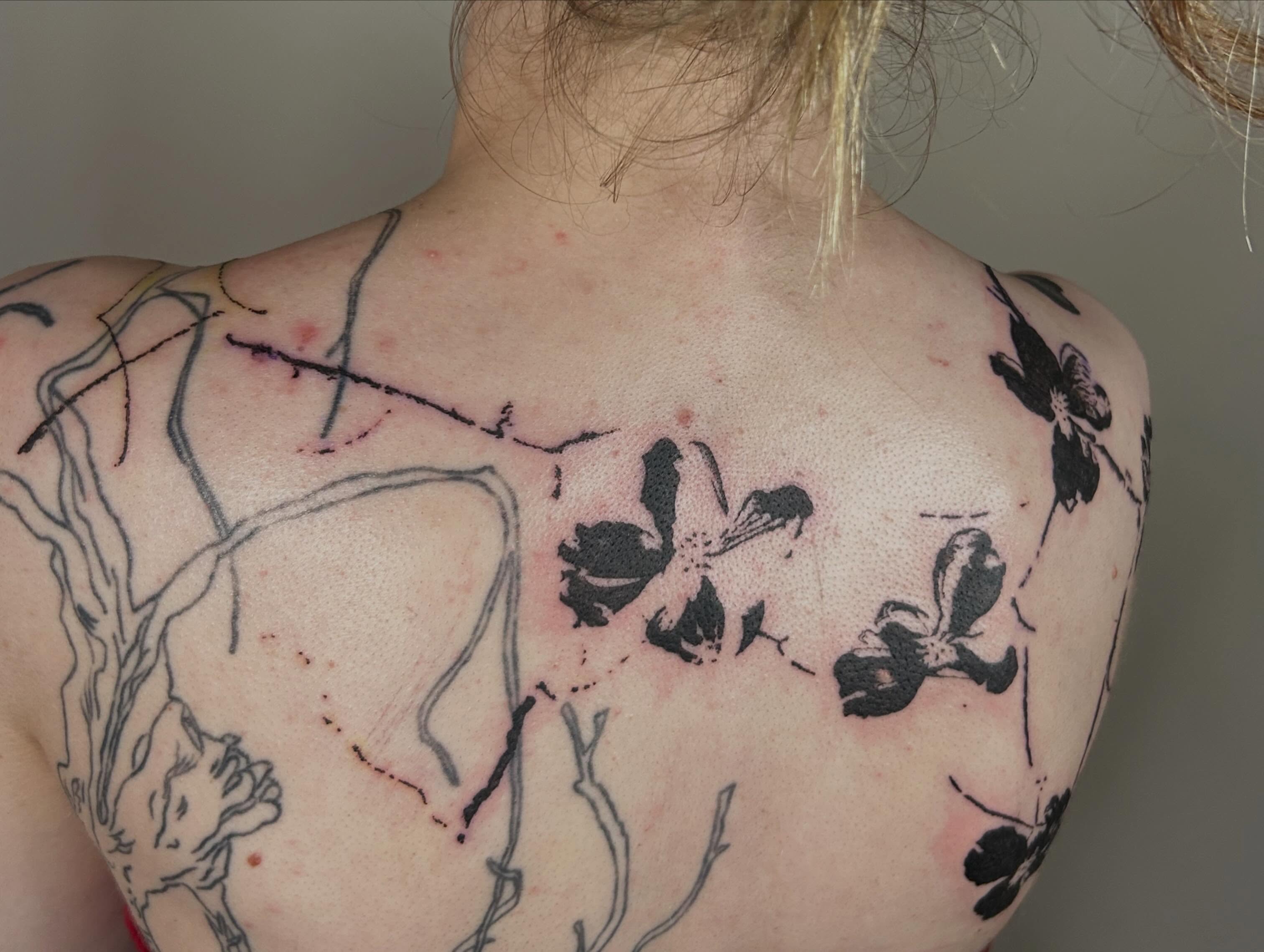 Tattoo by @tomlovesid — black_and_grey