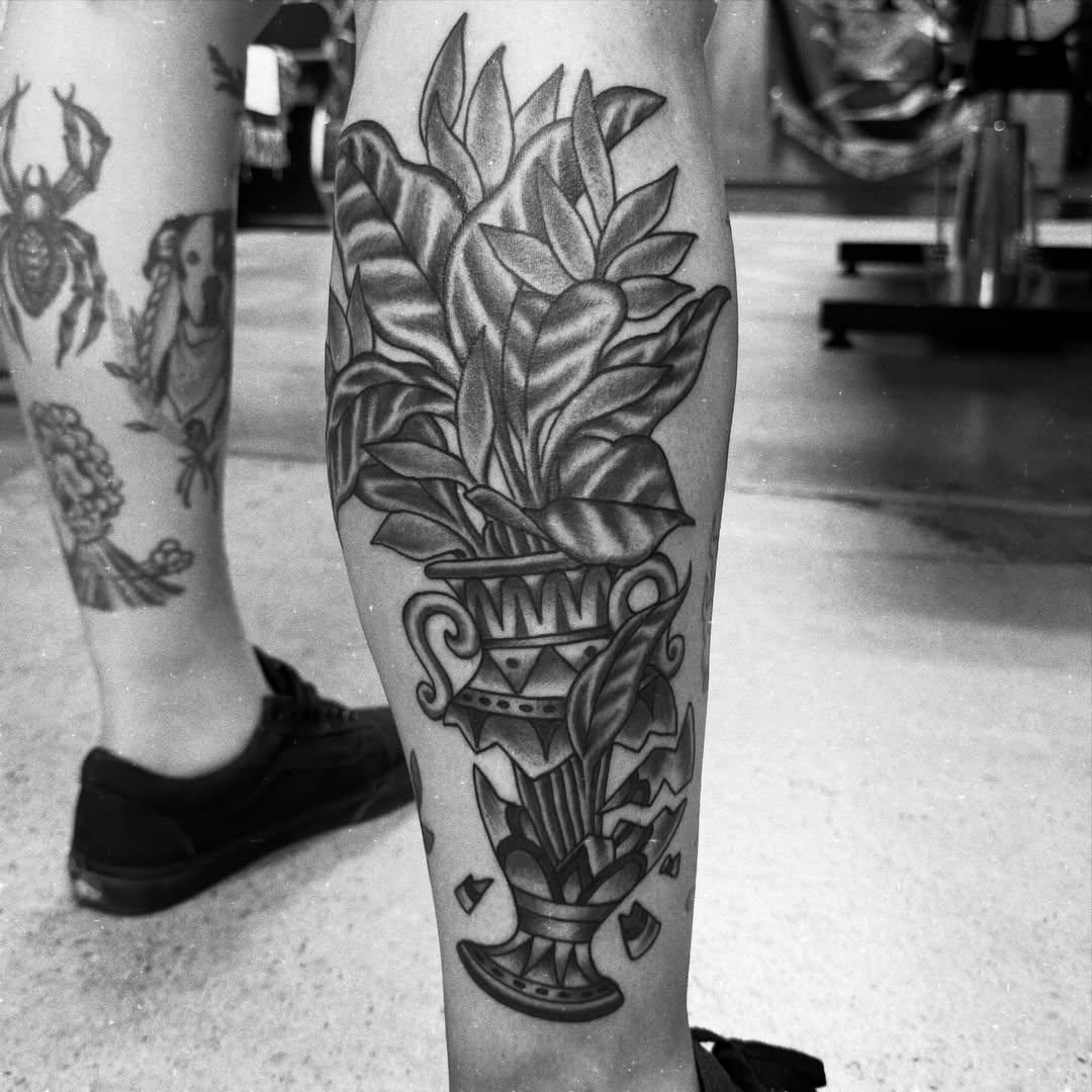 Tattoo by @spencerecoco — black_and_grey