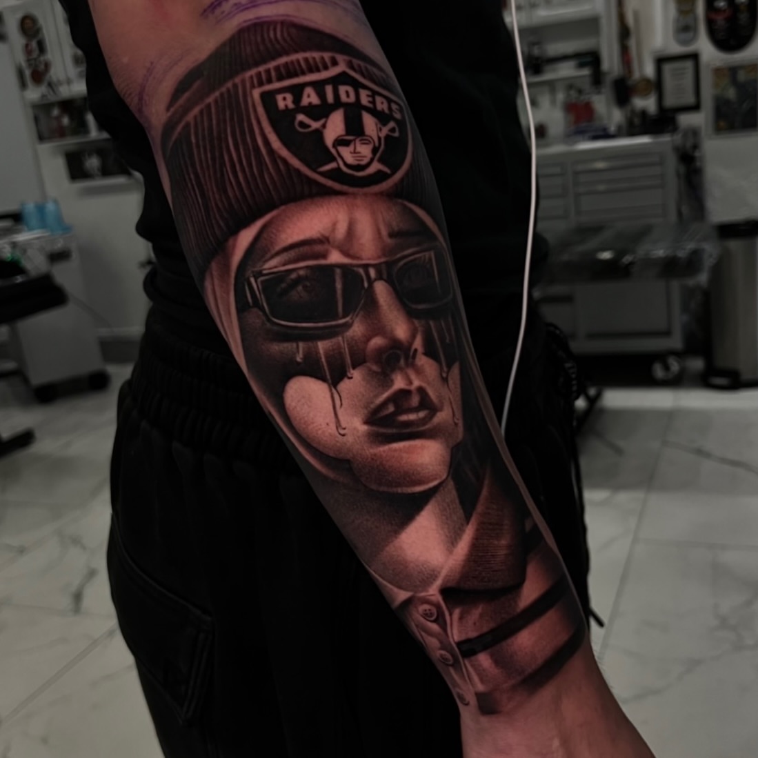 Tattoo by @alfredoadametattoo — realism, dark_realism