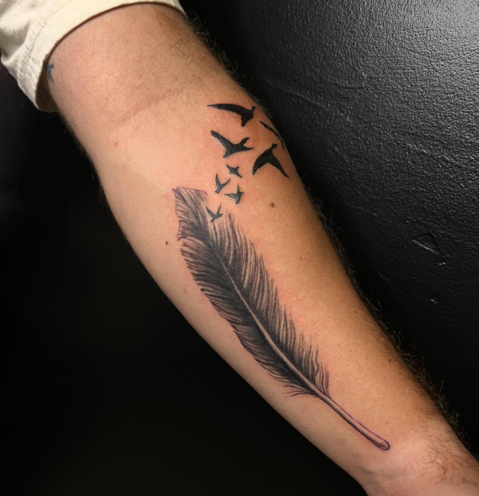 Tattoo by @socratiicrrat — black_and_grey
