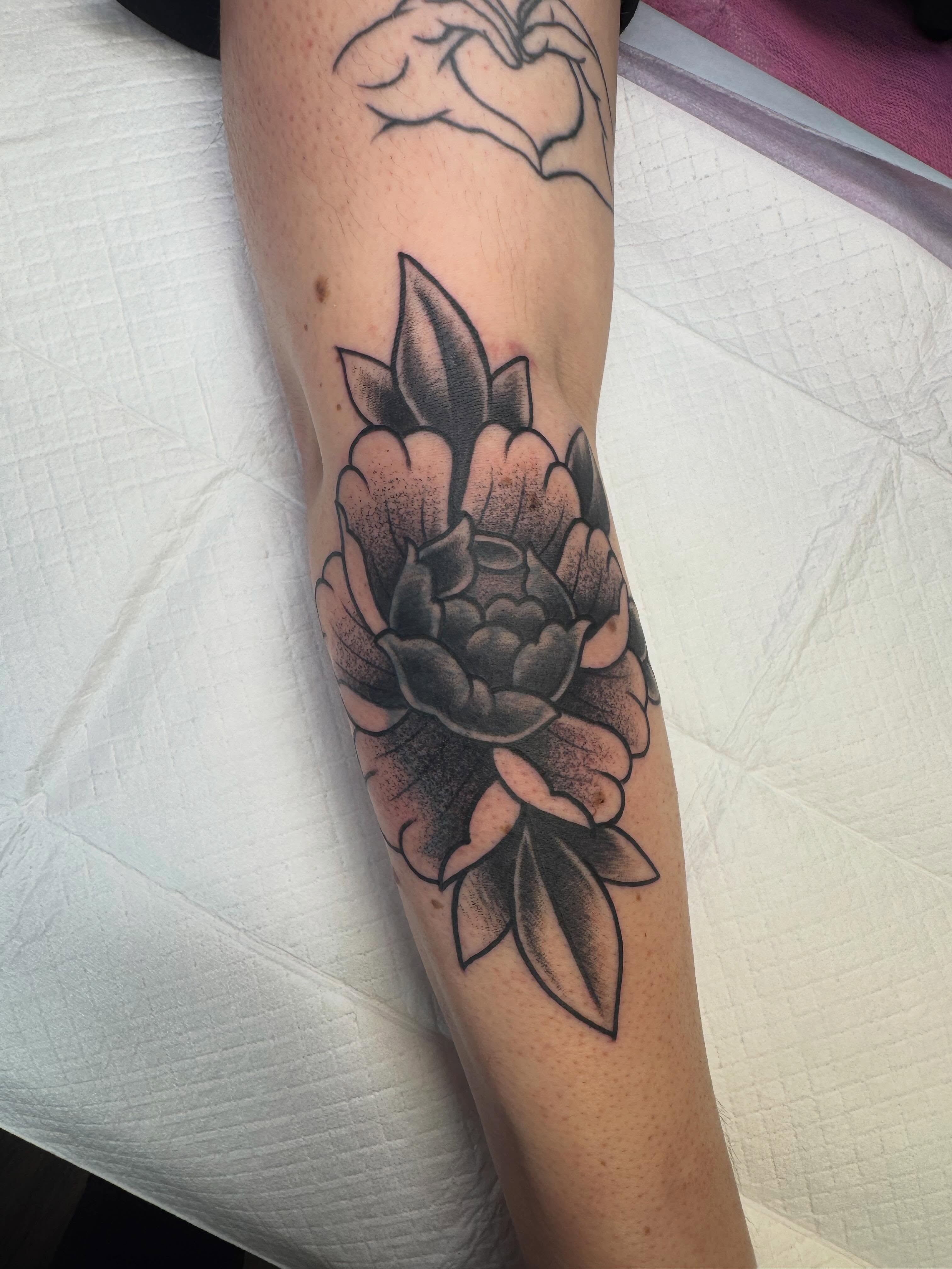 Tattoo by @jgunstattoo — dotwork