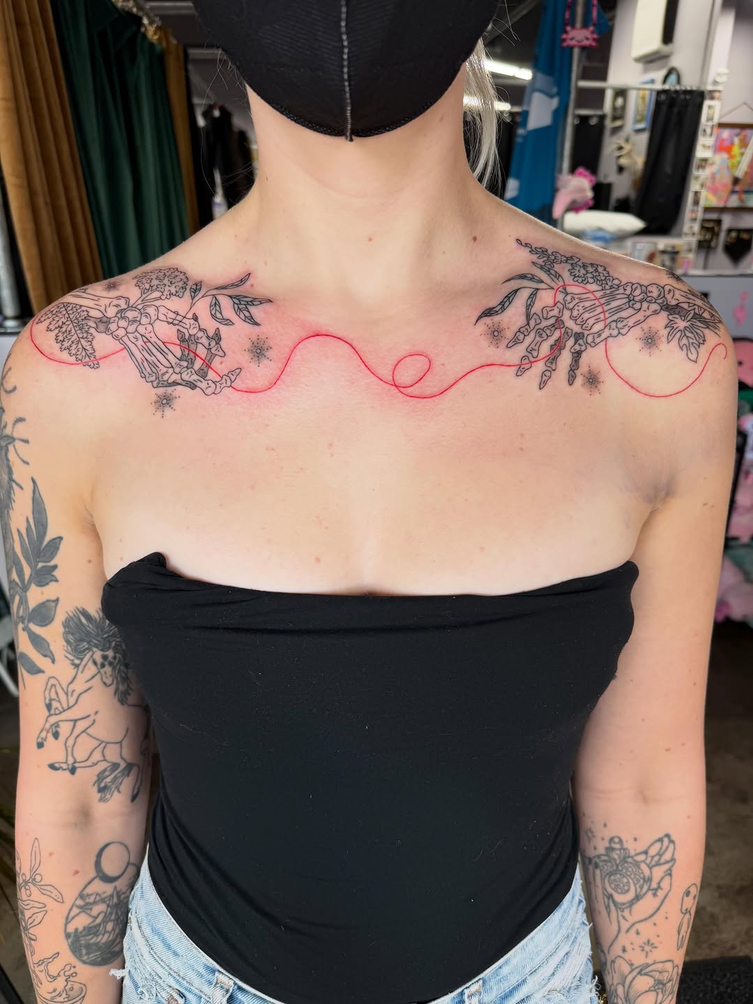 Tattoo by @jesloretattoo — fine_line, black_and_grey
