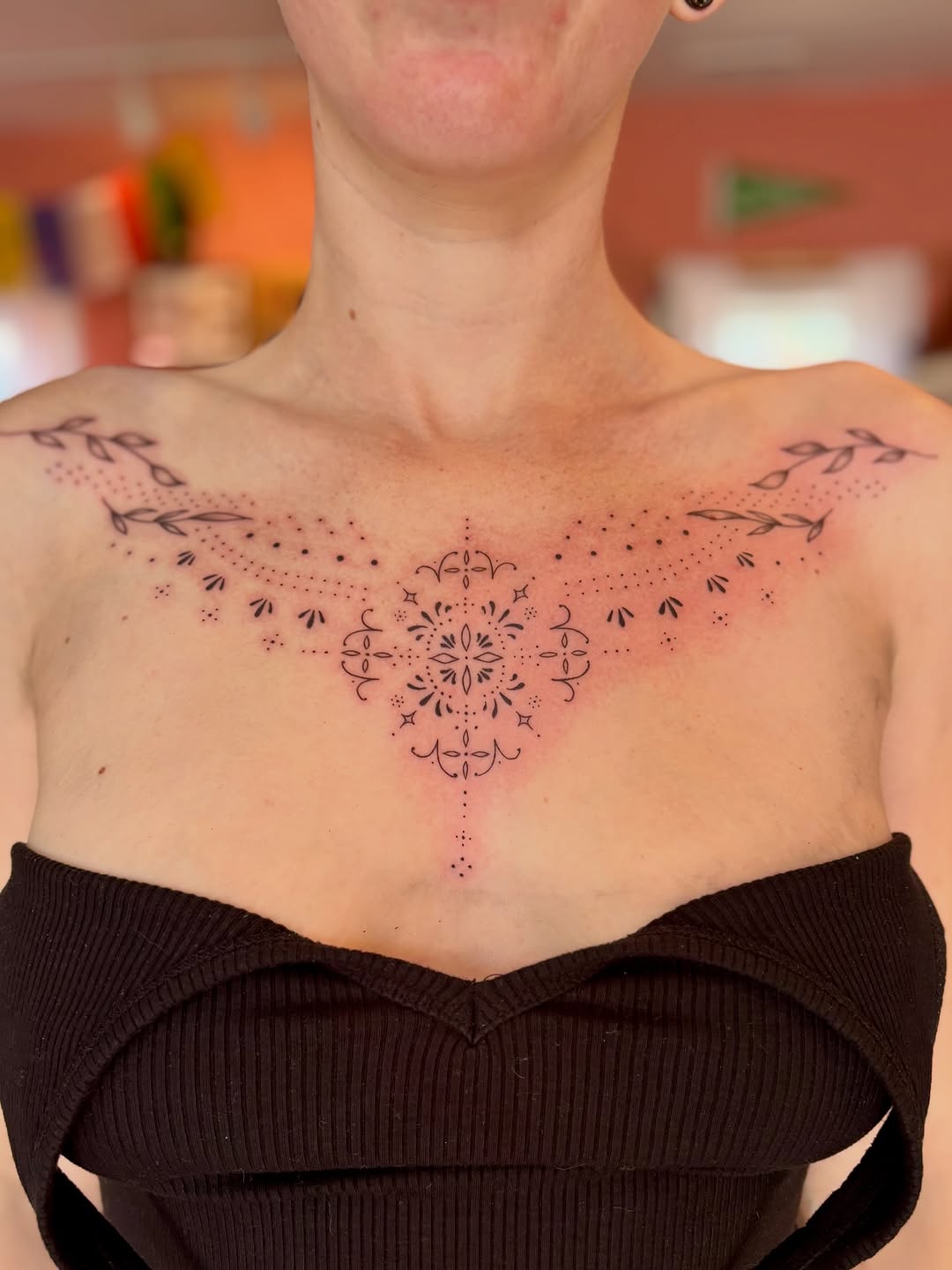 Tattoo by @damoretattoos — fine_line, dotwork
