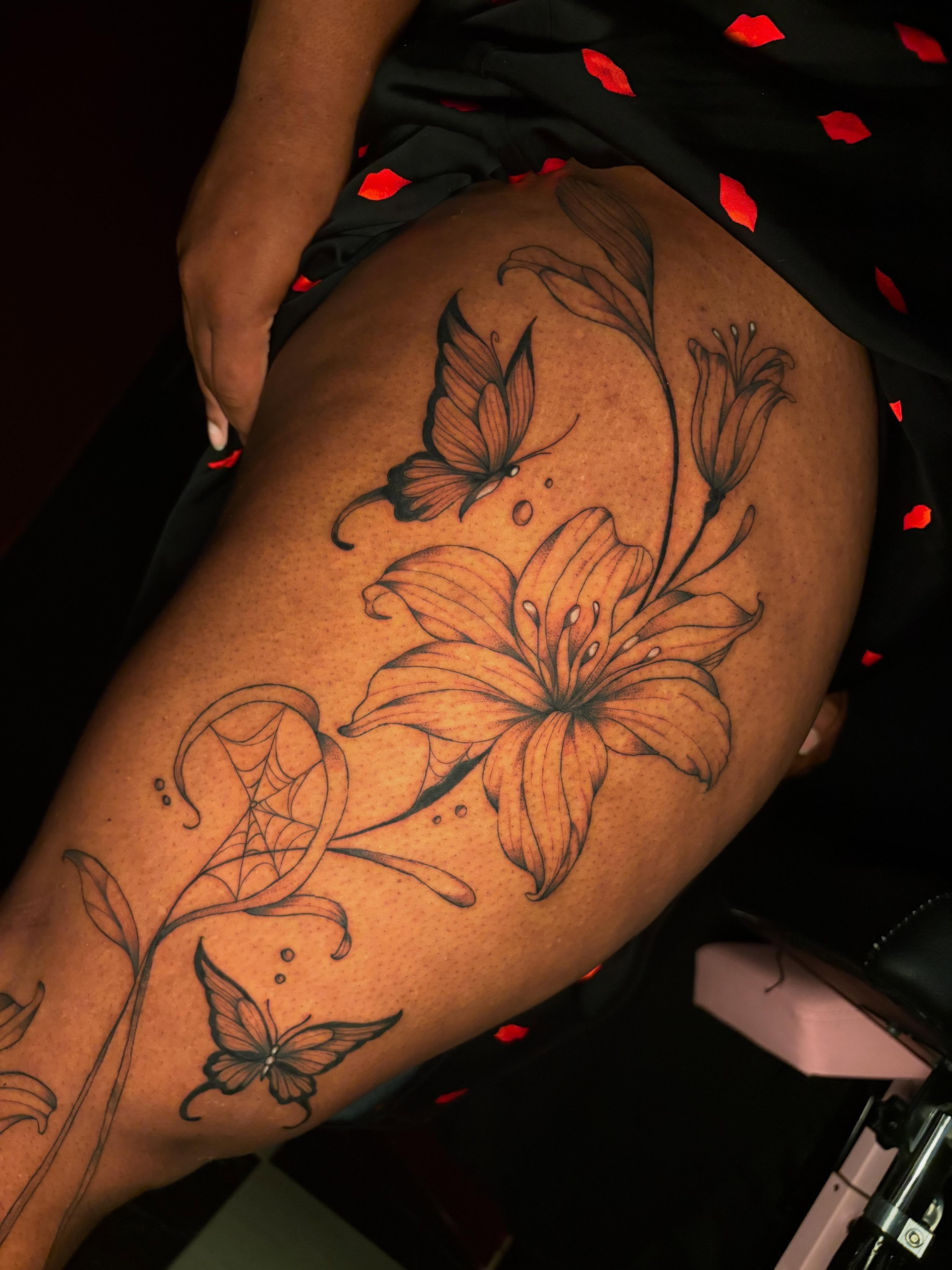 Tattoo by @inkbykells — fine_line, black_and_grey