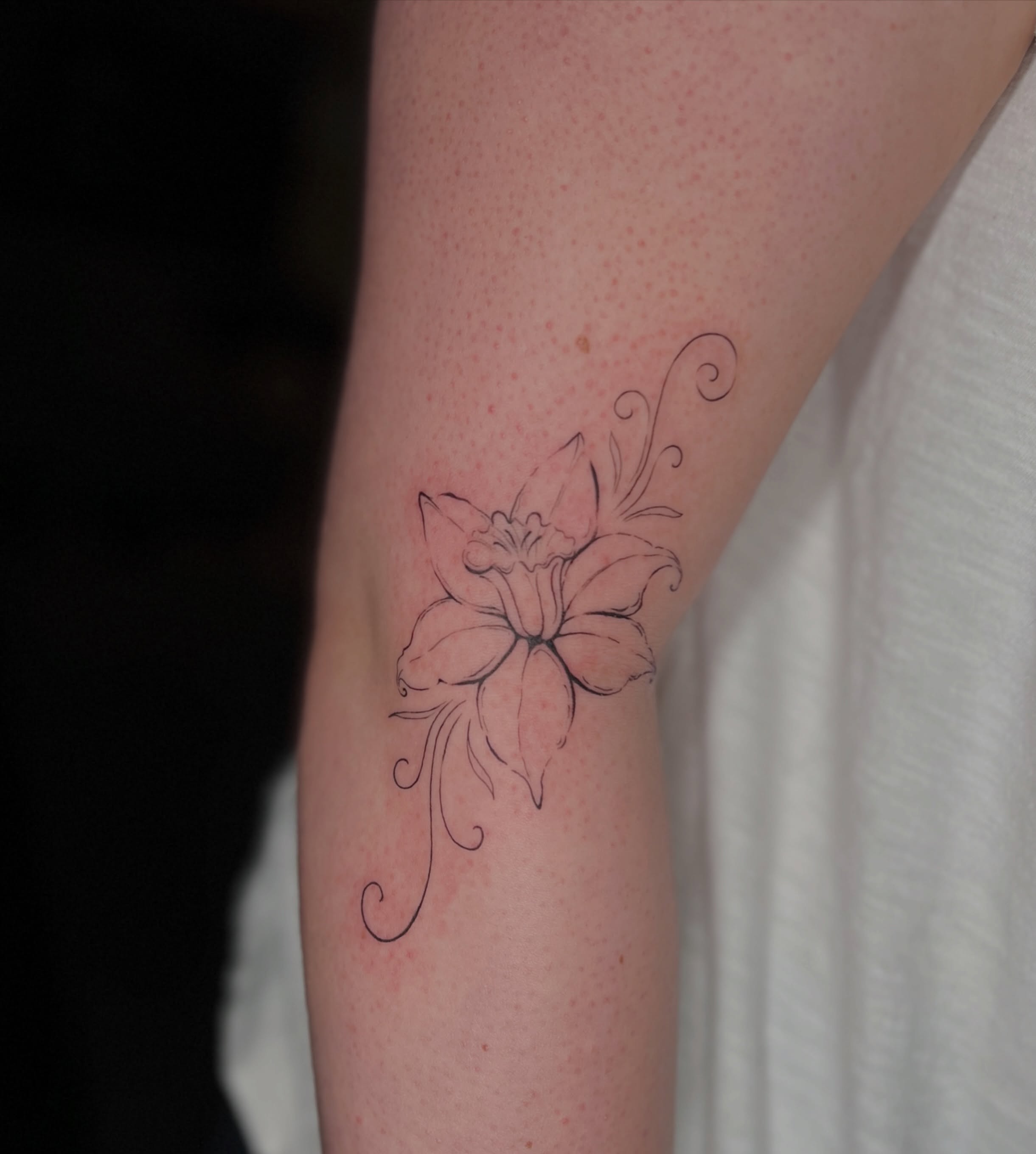 Tattoo by @snowyy.inks — fine_line