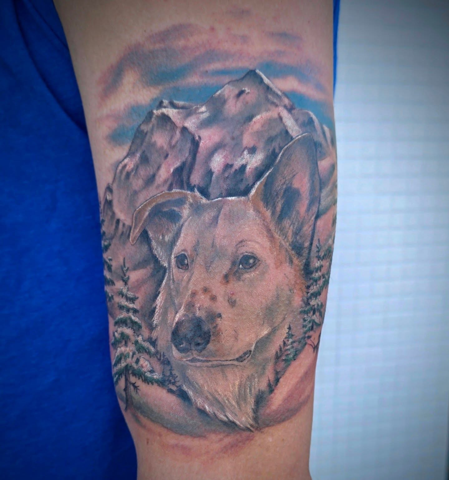 Tattoo by @girlroni — realism
