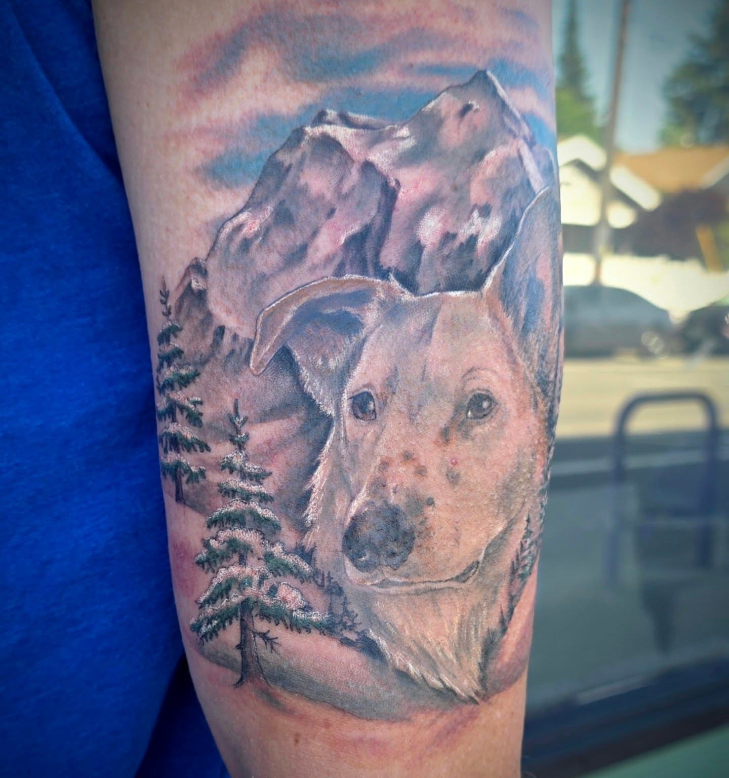 Tattoo by @girlroni — realism