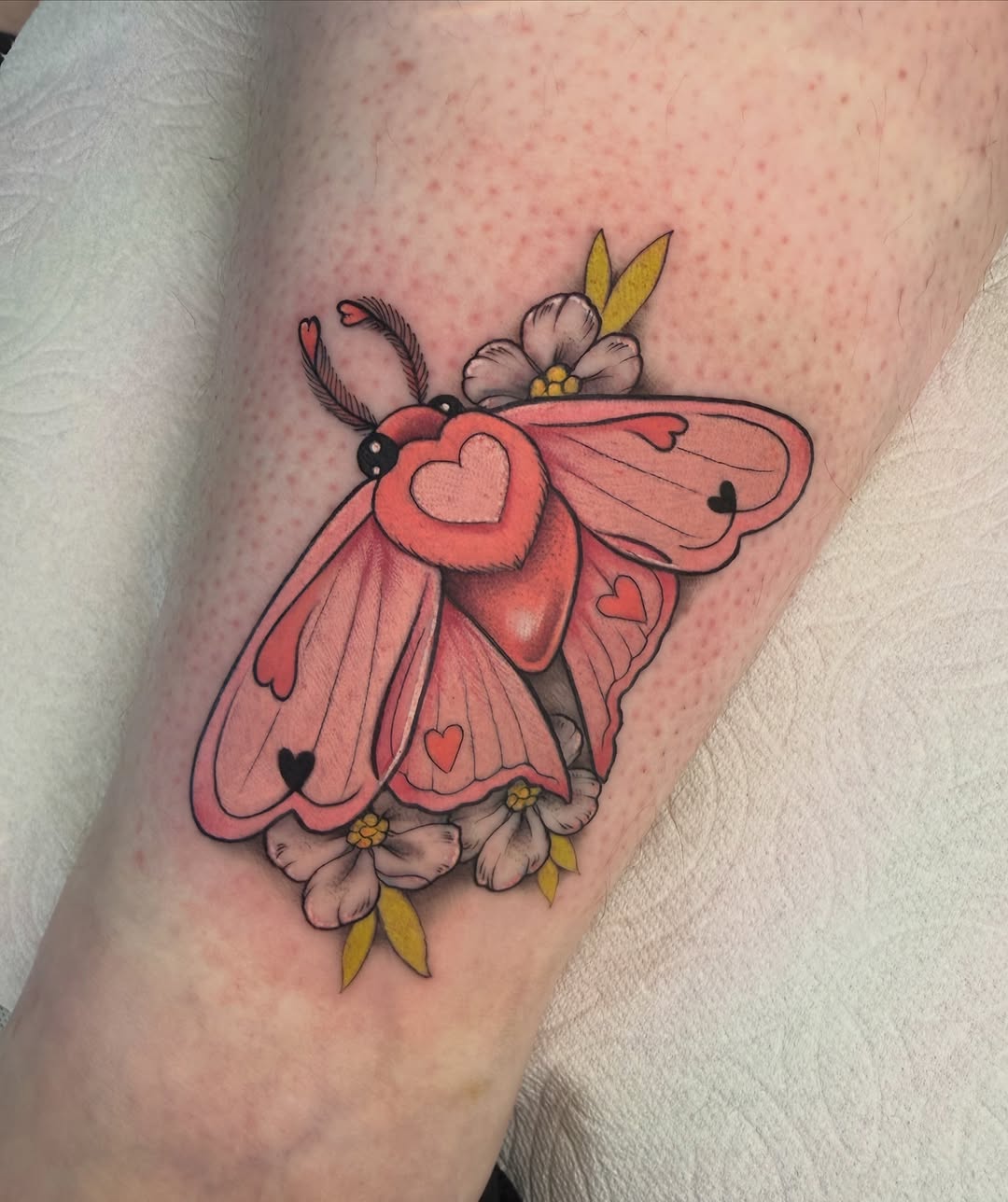 Tattoo by @alternativeyouniverse — neo_traditional