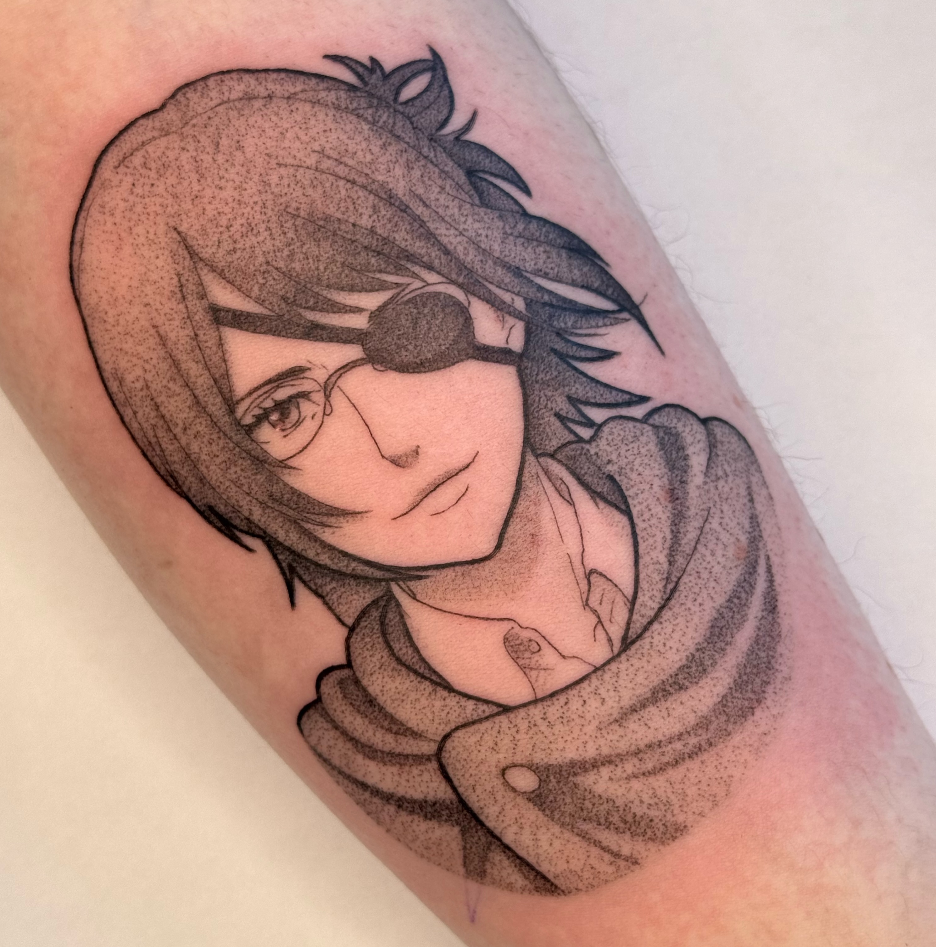 Tattoo by @roselutattoo β dotwork