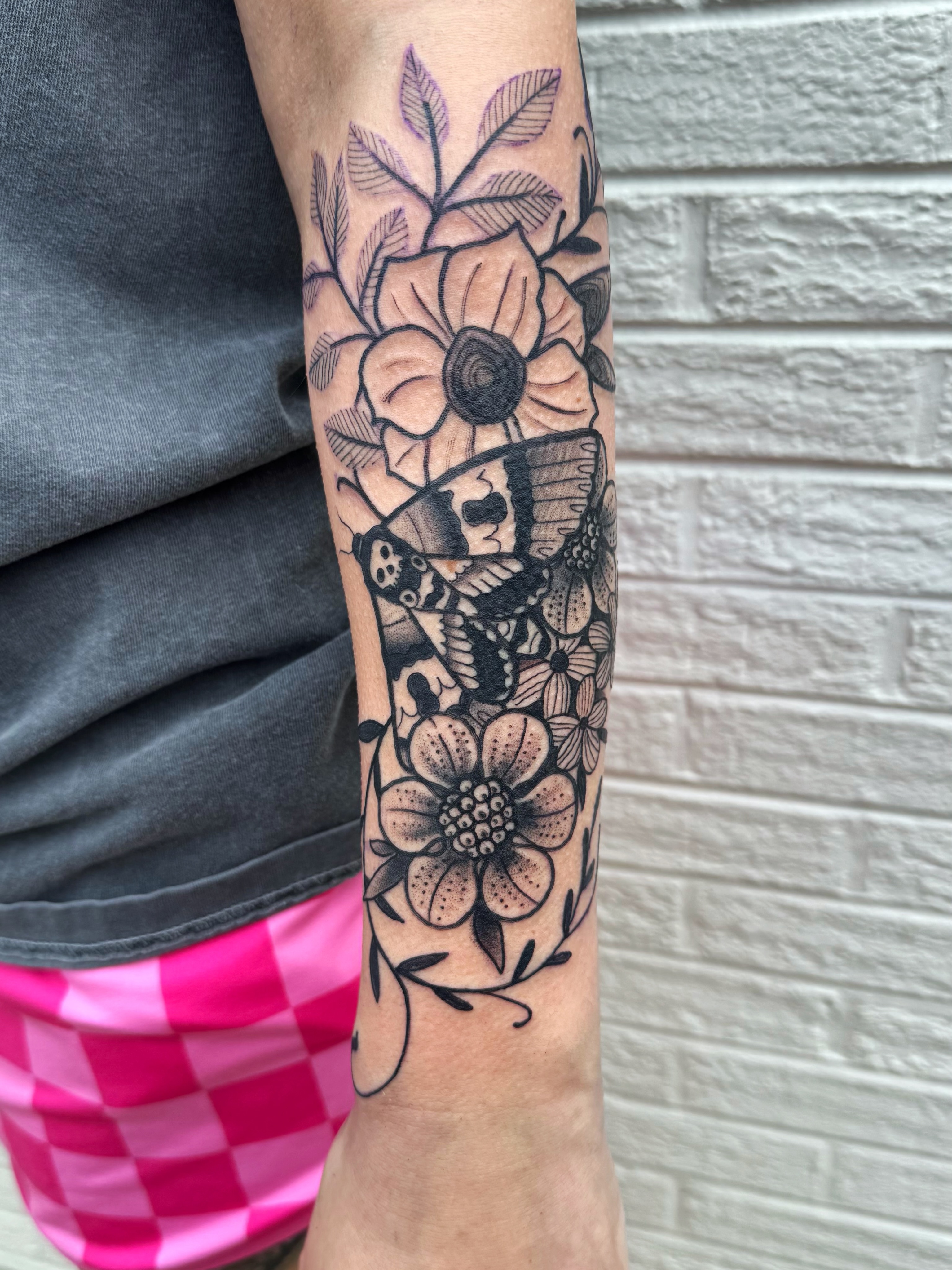 Tattoo by @jenniferedge — black_and_grey, ornamental