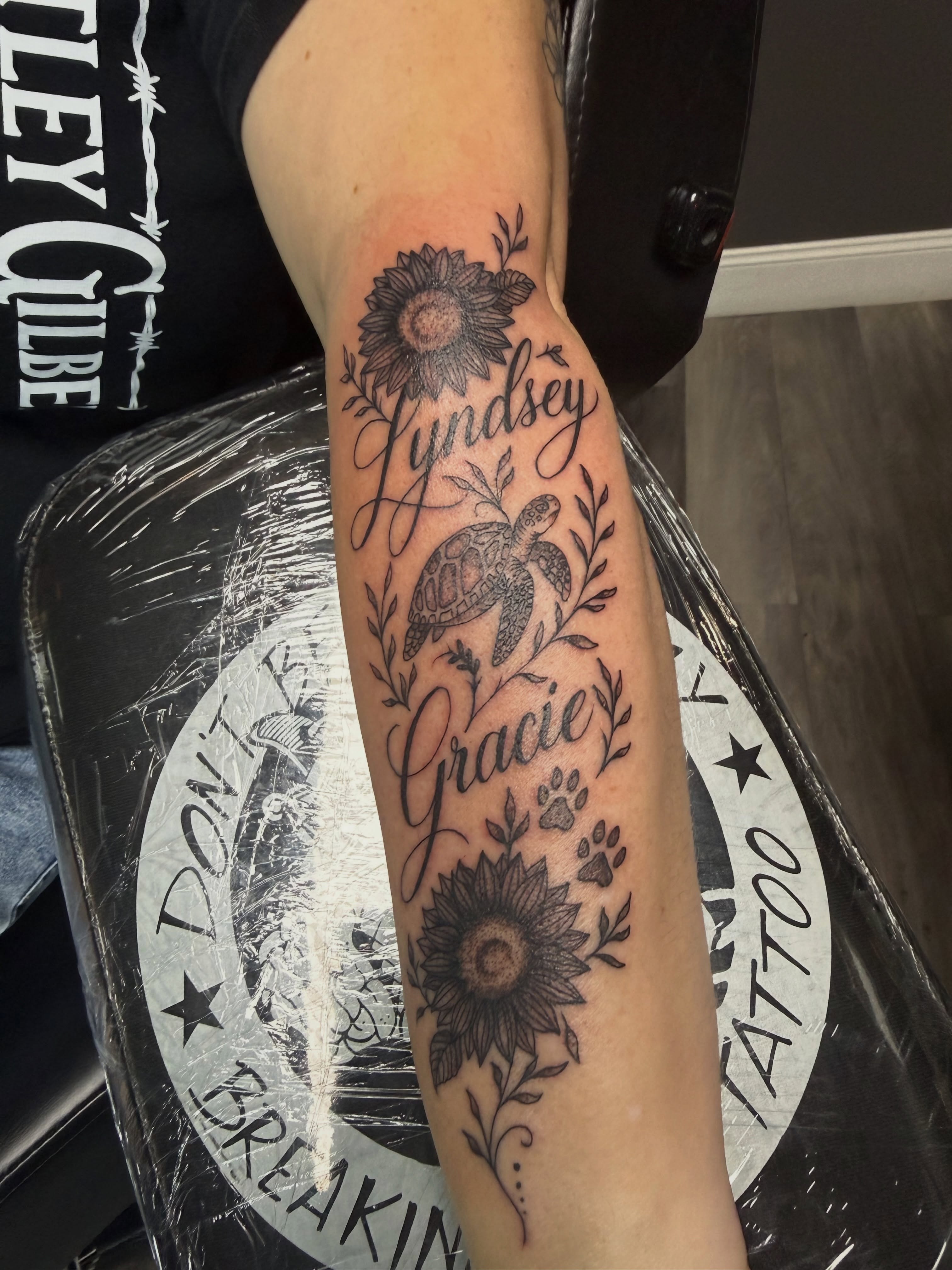 Tattoo by @bfmc_peanut_72 — black_and_grey