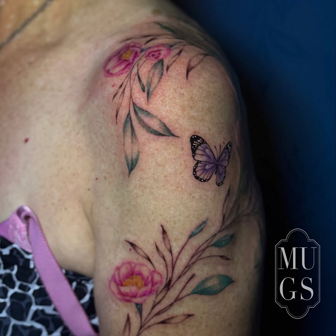 Tattoo by @tattoosbymugs — fine_line, watercolor