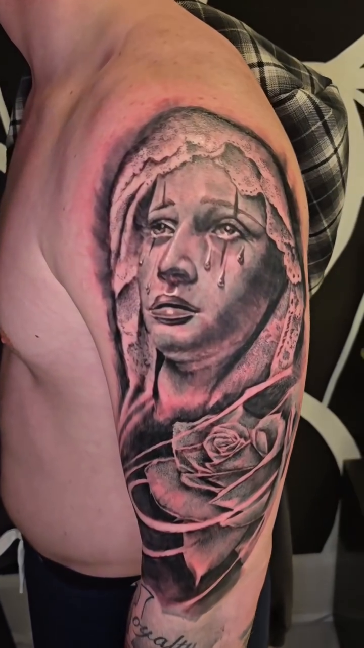 Tattoo by @xodiactattoo โ black_and_grey, realism