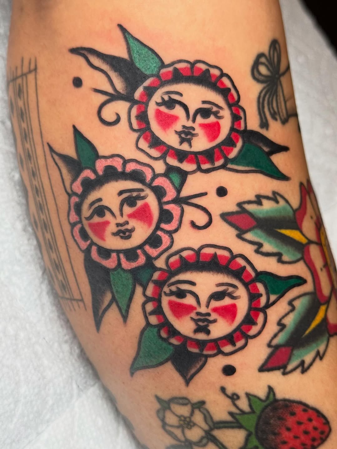 Tattoo by @jojobentontattoo — american_traditional