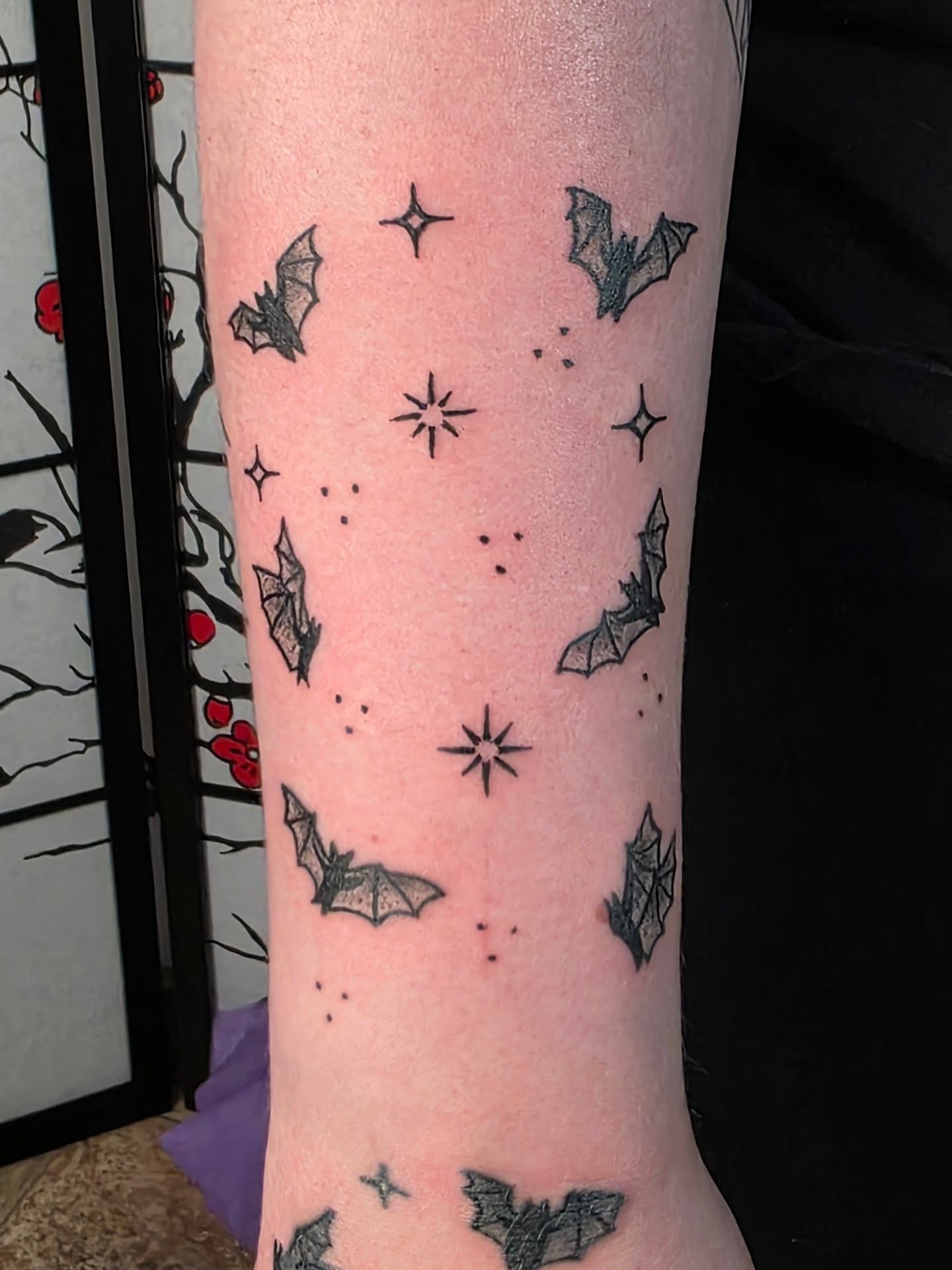 Tattoo by @yogiweebtatts — geometric