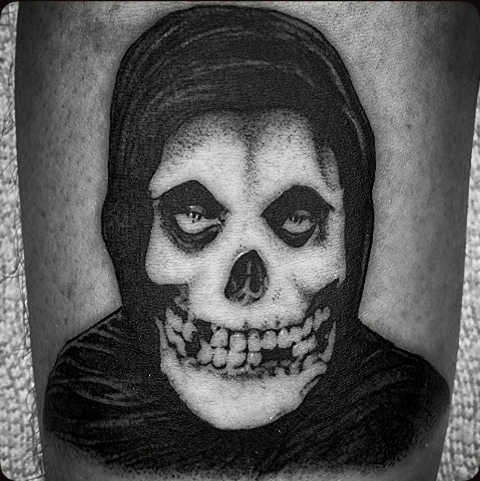 Skull realism tattoo on the forearm by ᴄʀᴇɪɢʜᴛᴏɴ ᴇᴍʀɪᴄᴋ ᴛᴀᴛᴛᴏᴏꜱ ᴀɴᴅ ᴀʀᴛ