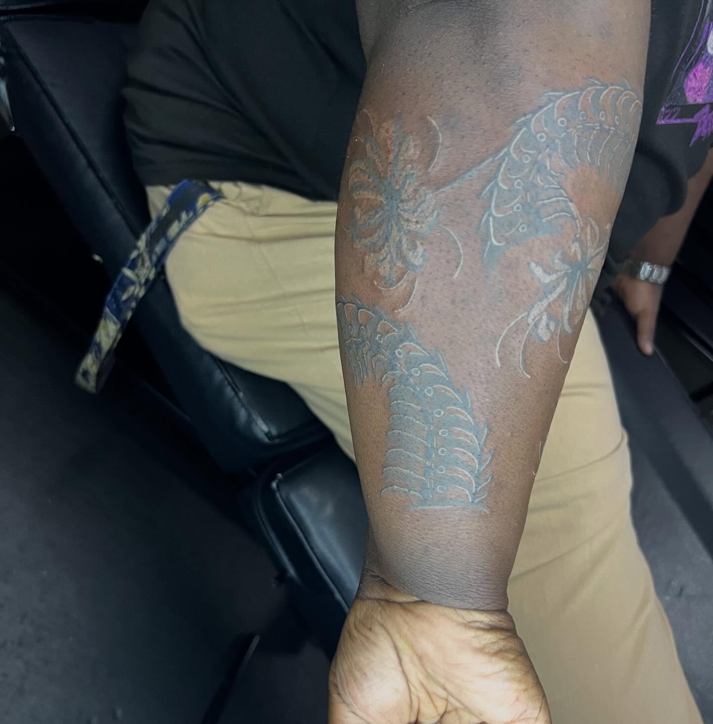 Tattoo by @darklunatattoos — black_and_grey