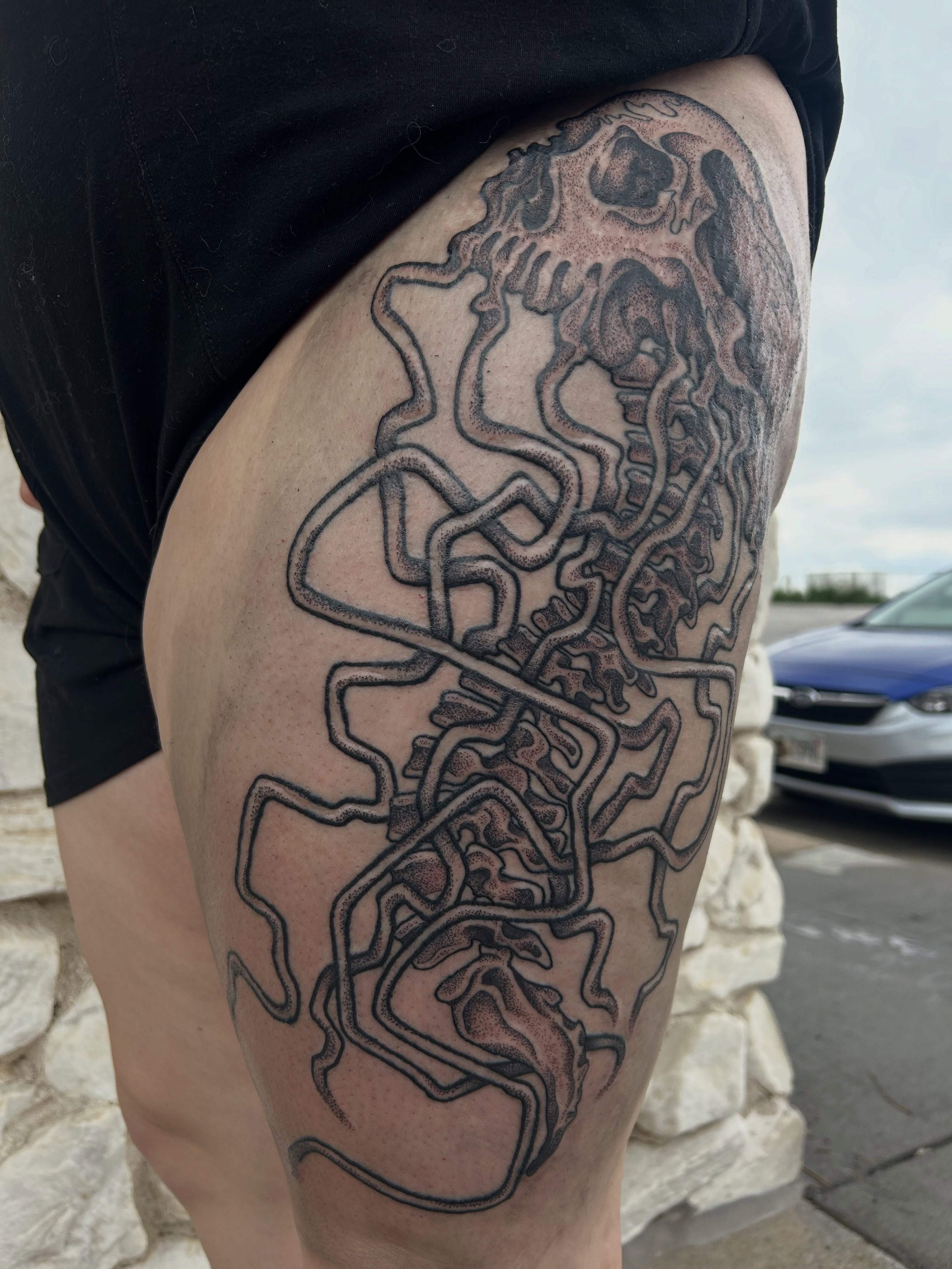 Geometric dotwork tattoo on the thigh by 𝔎𝔞𝔱𝔦𝔢 𝔚𝔦𝔱𝔱𝔴𝔢𝔯