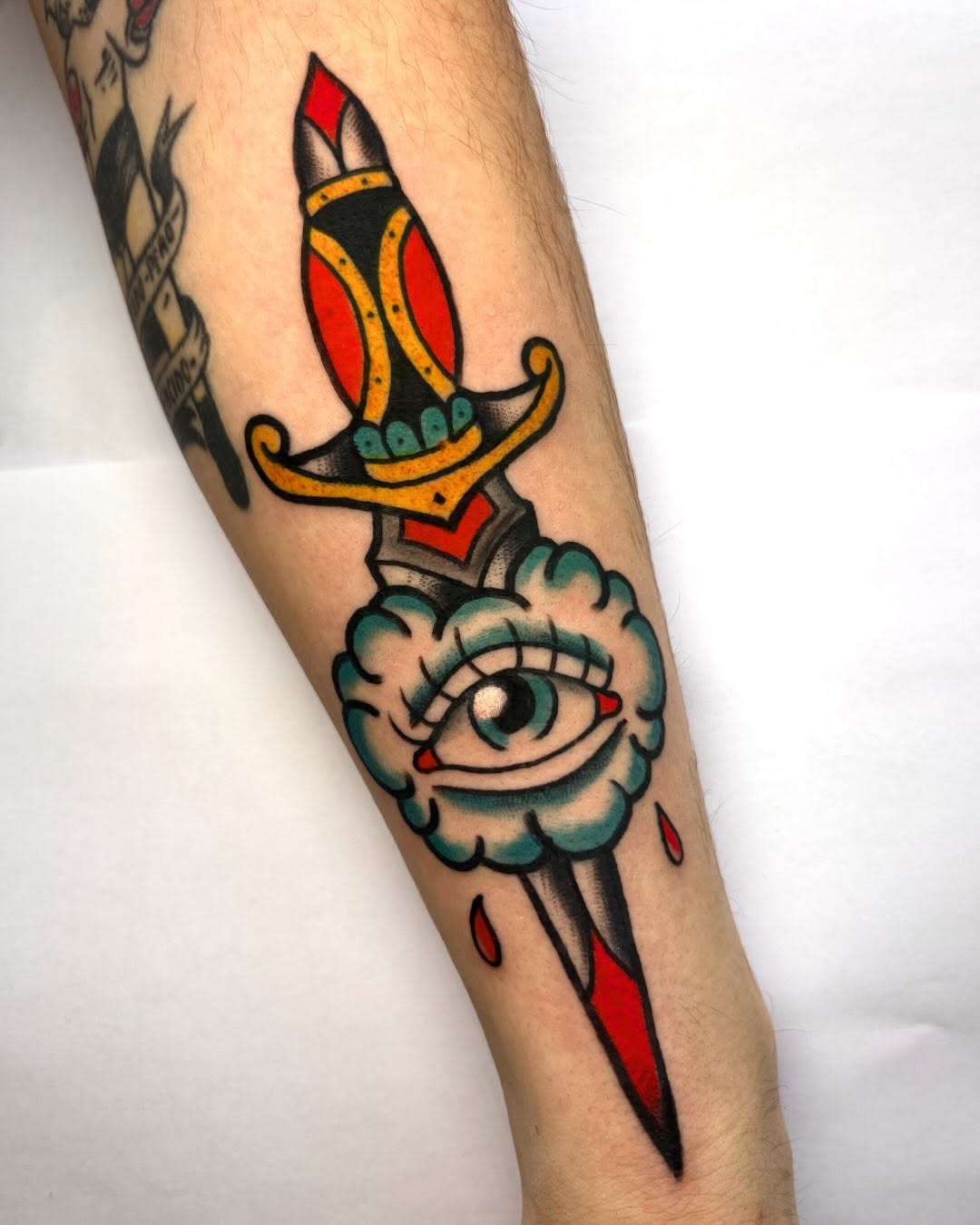 Tattoo by @silvana__giron — american_traditional