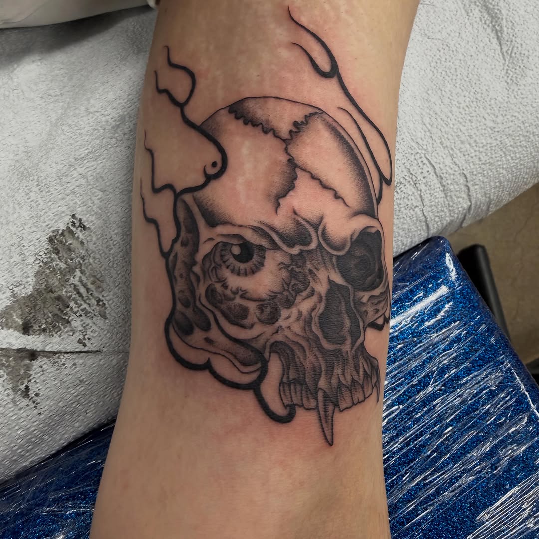 Tattoo by @valadeztattoo — black_and_grey, dark_realism