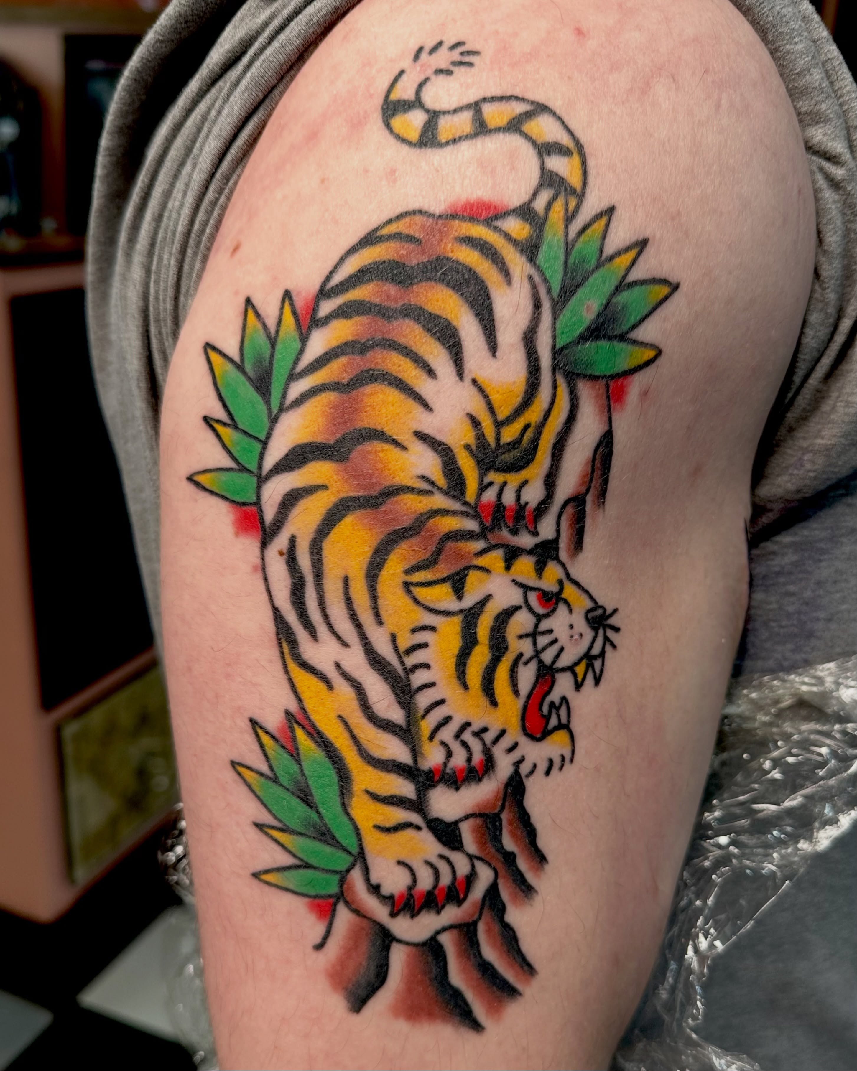 Tiger American traditional tattoo on the upper arm by β₯ππππππβ₯ππππβ₯ Traditional Tattoos