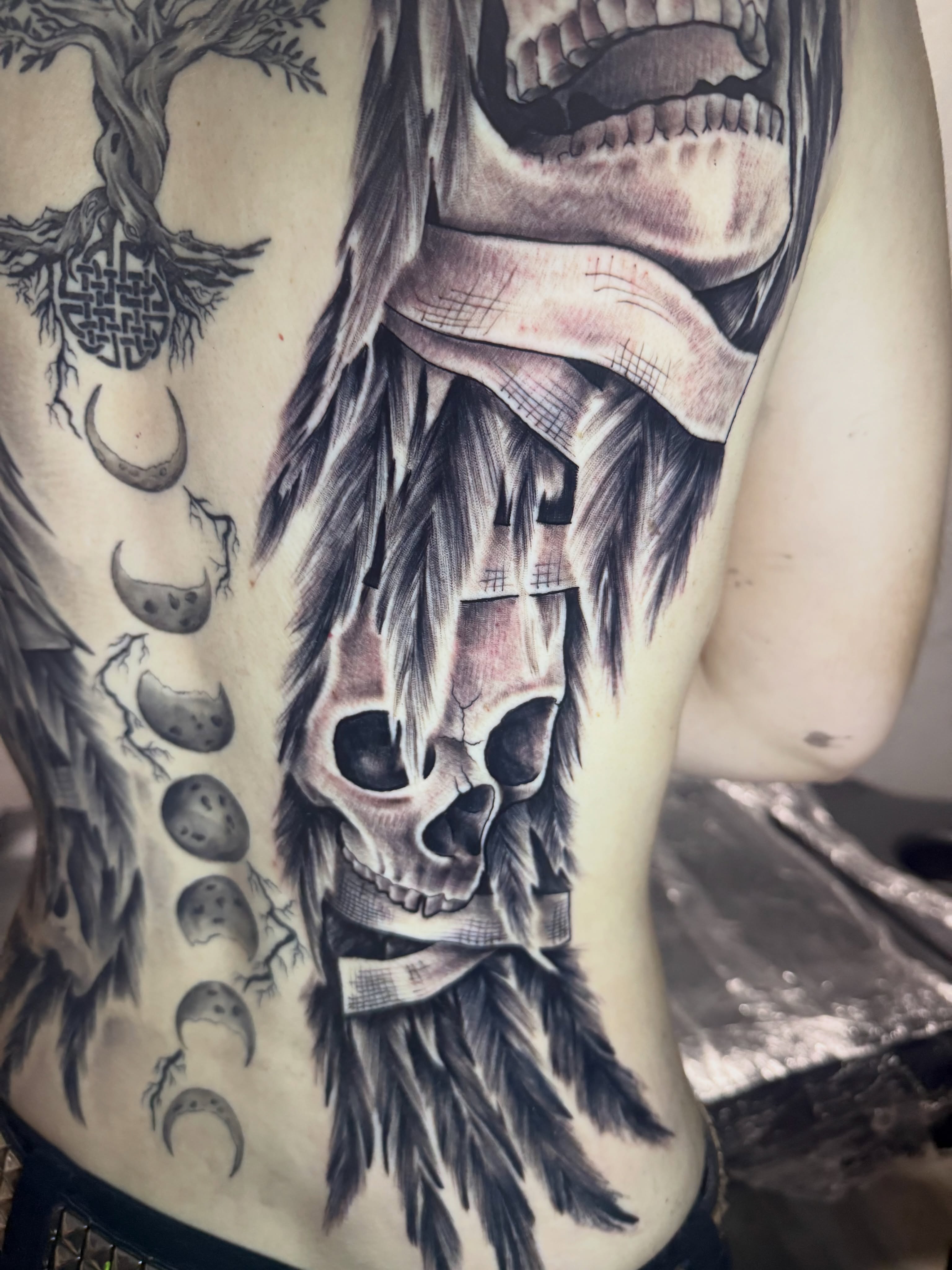 Tattoo by @jaytattoo405 — black_and_grey, realism