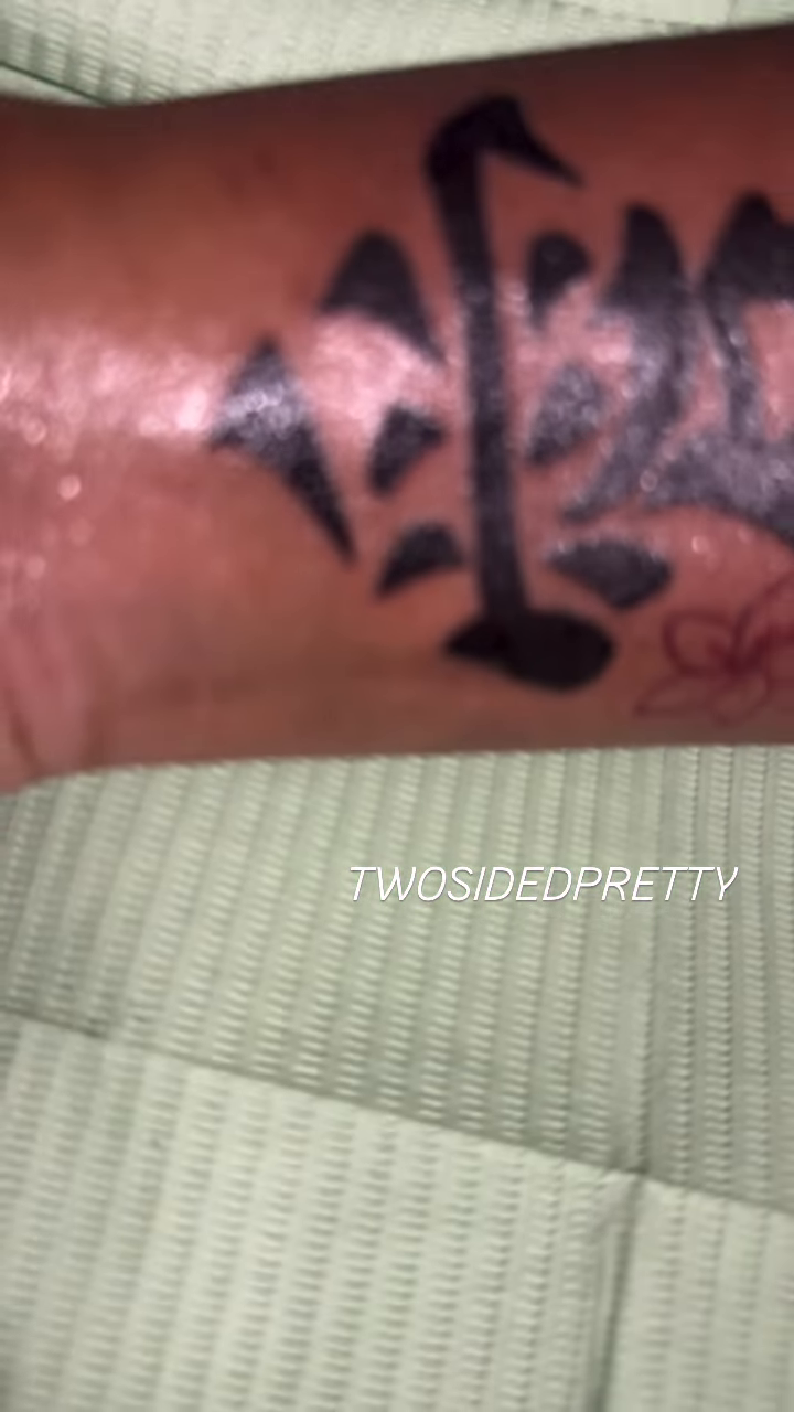 Kanji character lettering tattoo on the forearm by @twosidedpretty