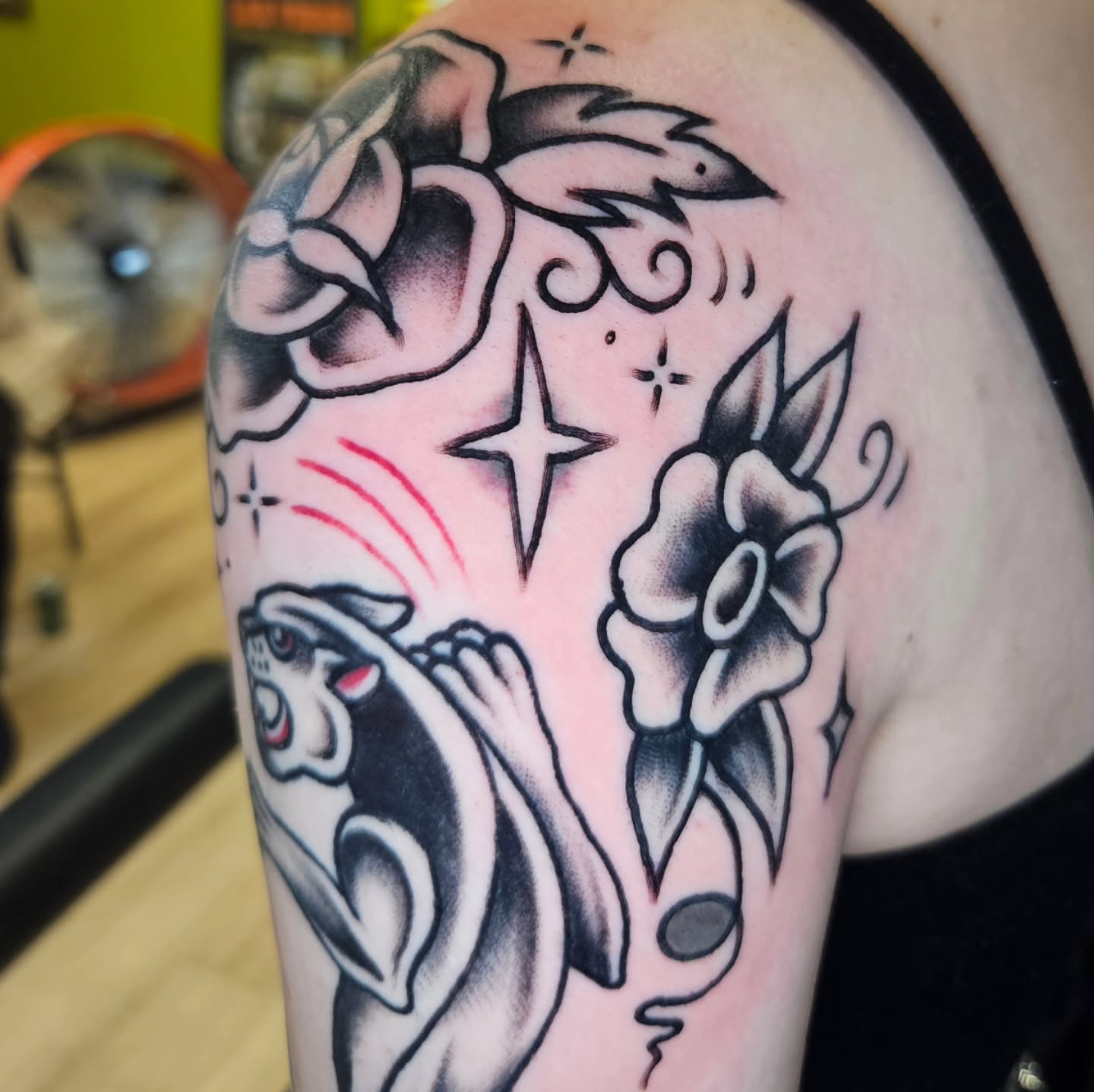 Tattoo by @wazamaniac — american_traditional