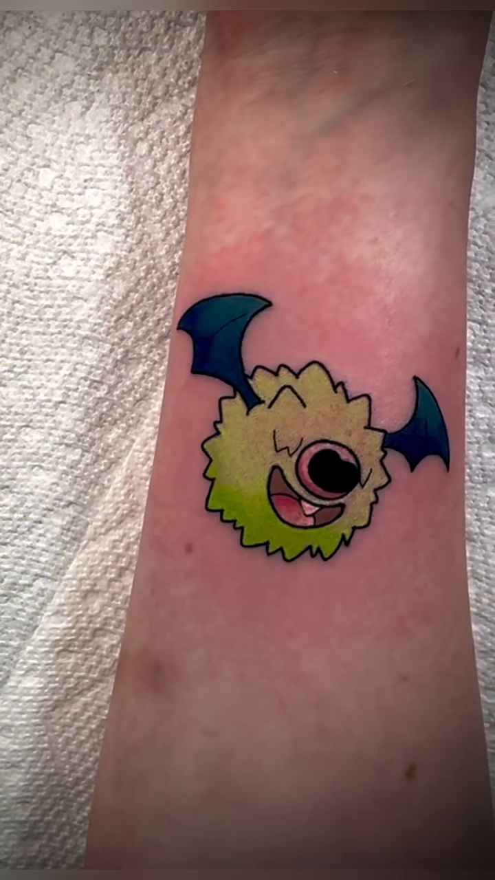 Tattoo by @hauntresshannahtattoo โ new_school