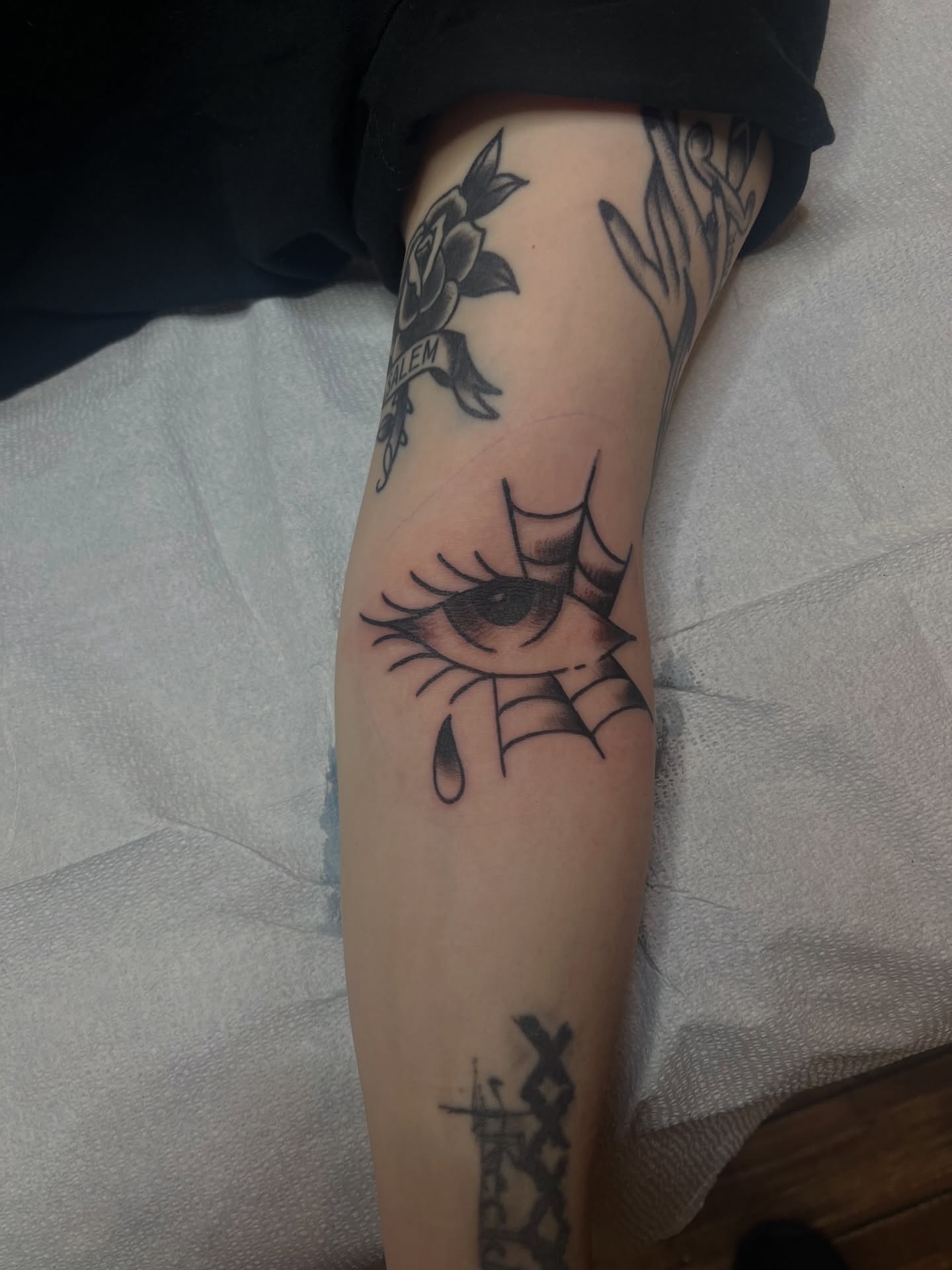 Tattoo by @fizzy_jizzles_wtc — black_and_grey, realism