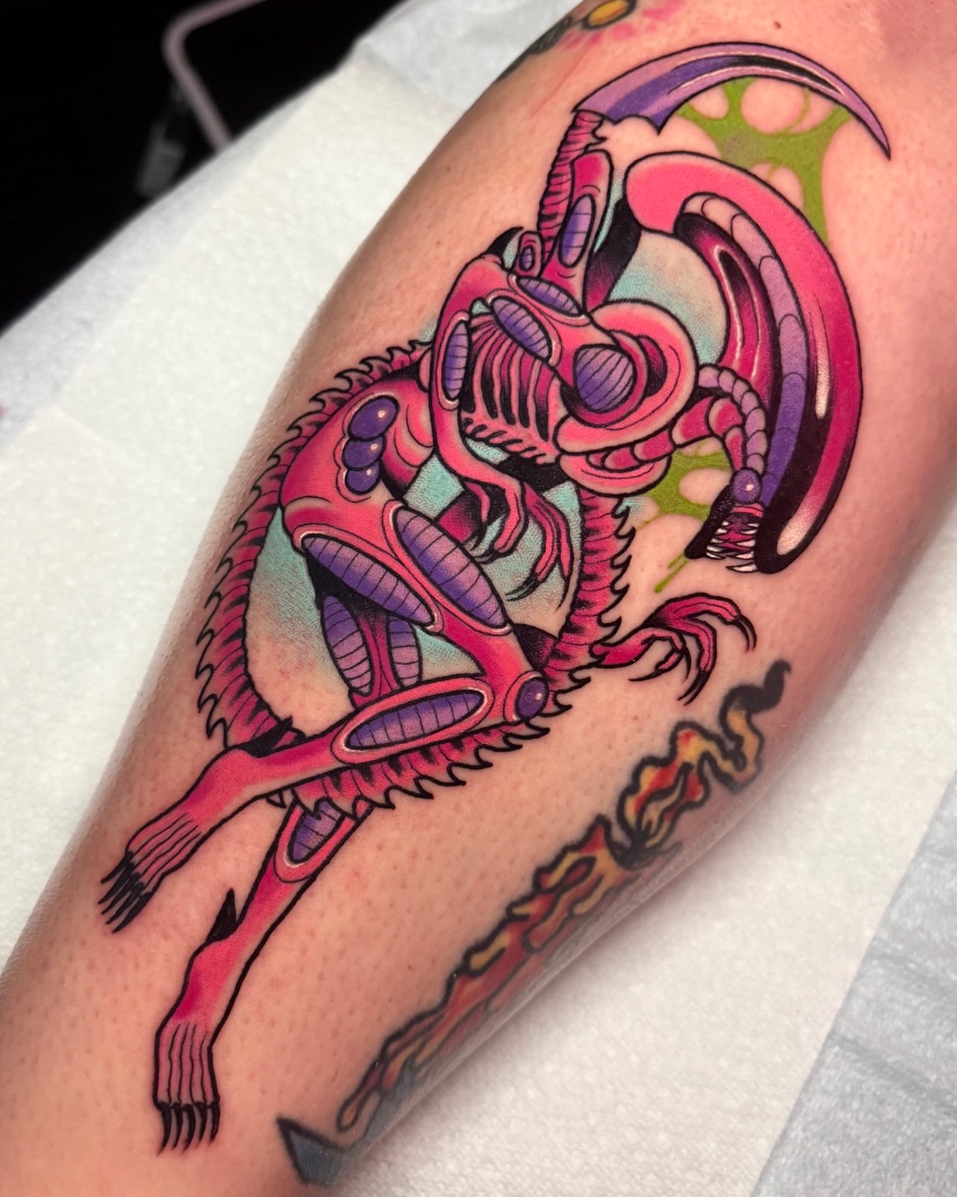 Alien creature new school tattoo on the forearm by 𝔎𝔦𝔯𝔞 𝔅𝔦𝔰𝔥𝔬𝔭
