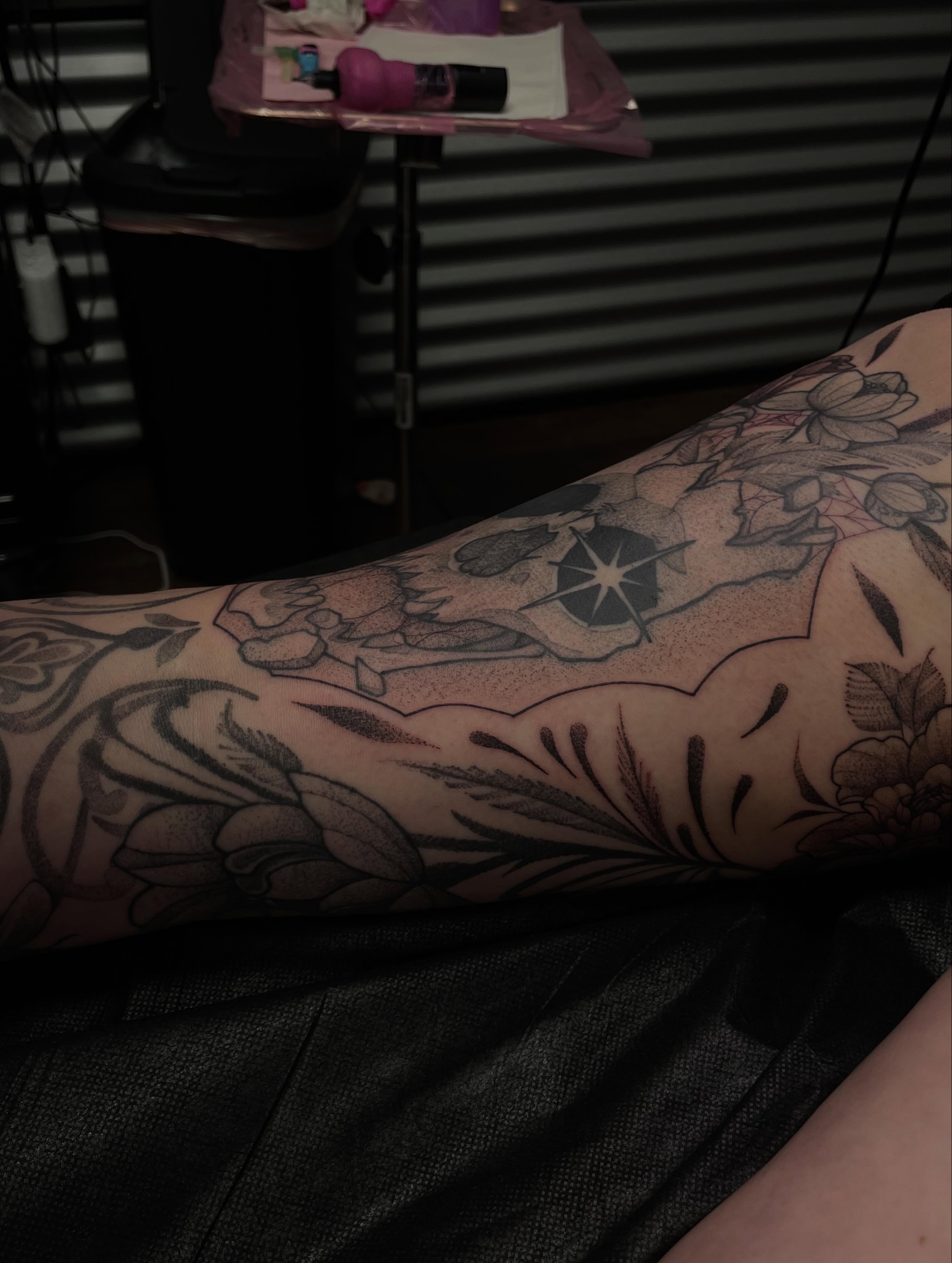 Tattoo by @_sinnertattoos — black_and_grey, realism